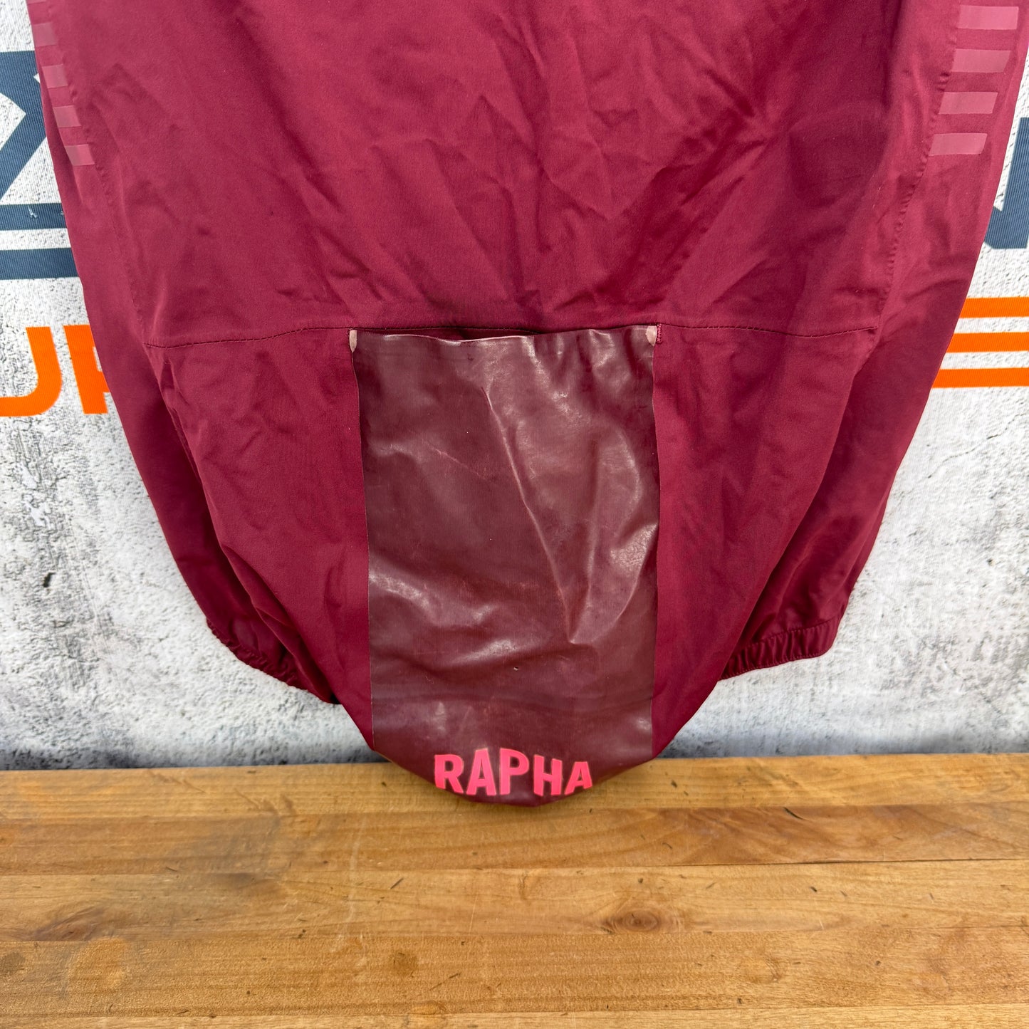 Rapha Pro Team Lightweight Rain Gilet Men's Medium Cycling Vest