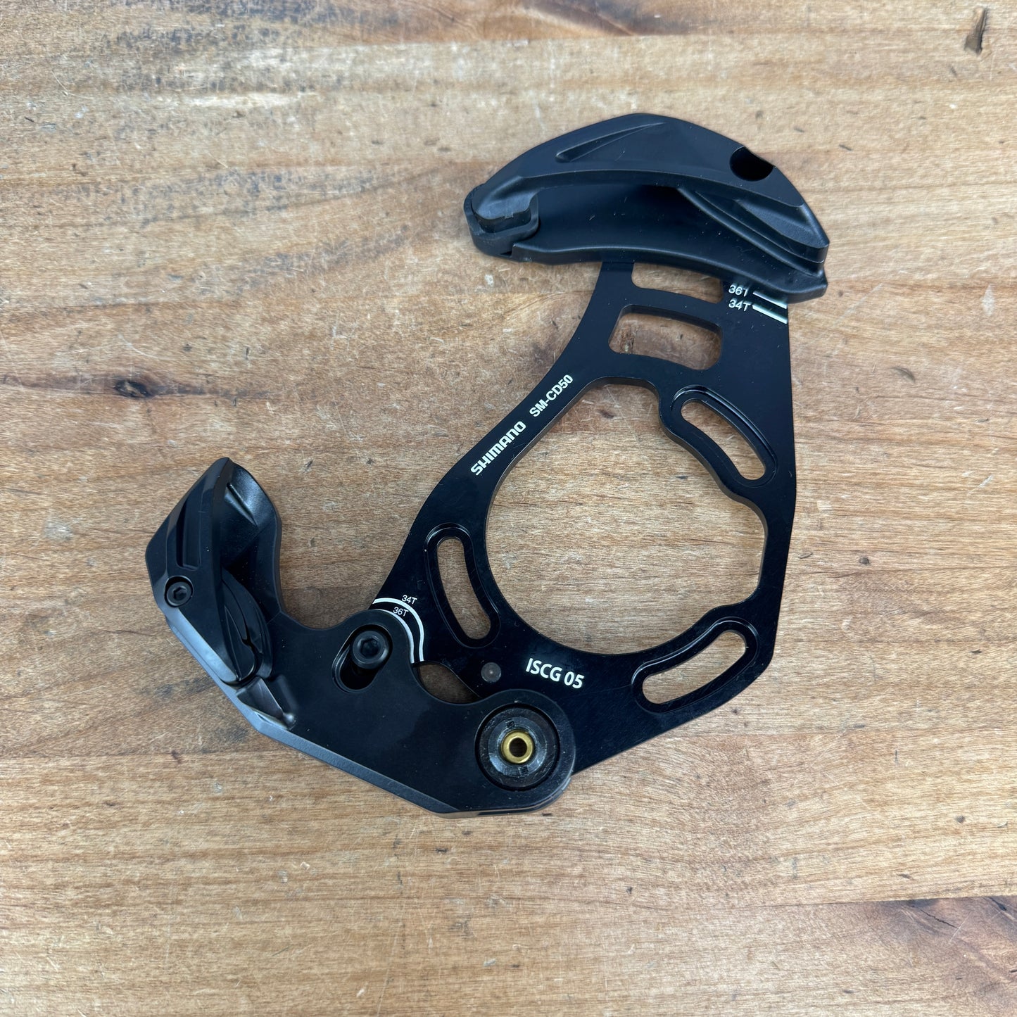 New! Shimano SM-CD50 ISCG05 36t Cycling Chain Guide