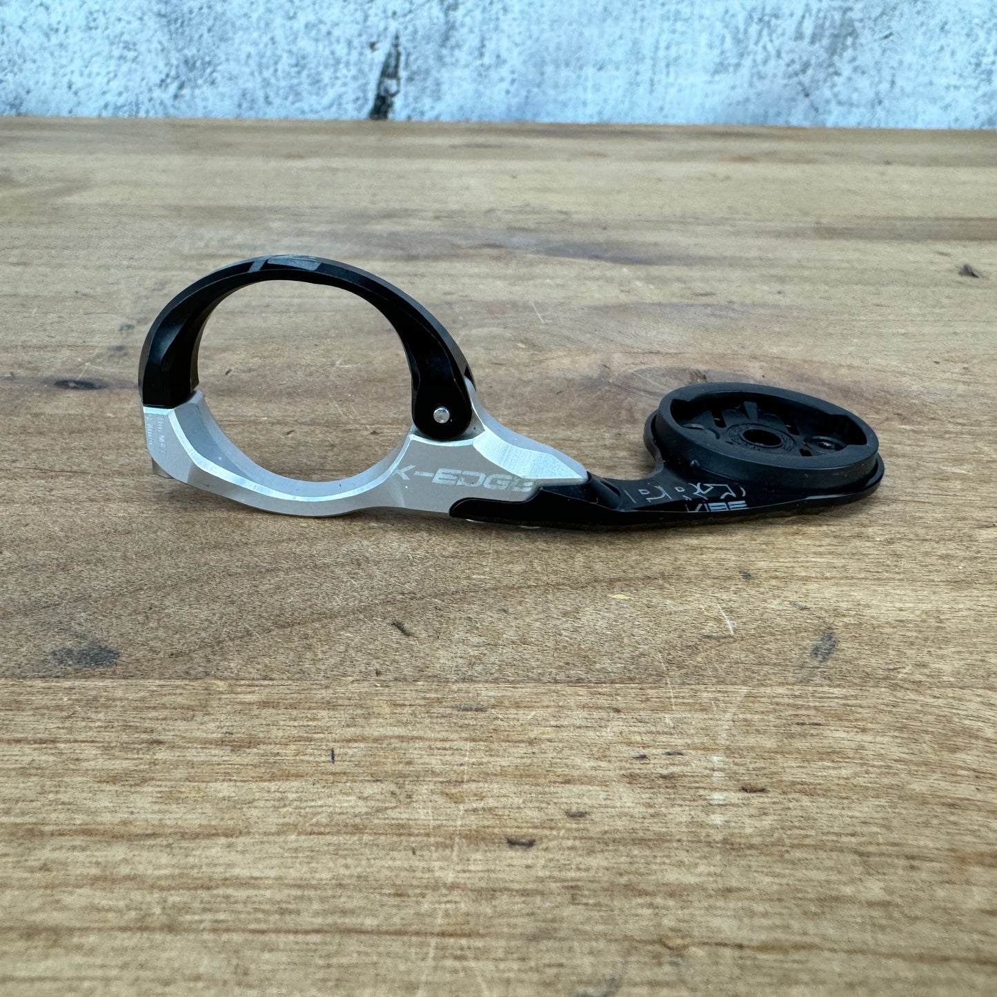 K-Edge Pro Vibe Out Front Cycling Computer Mount 31.8mm 32g