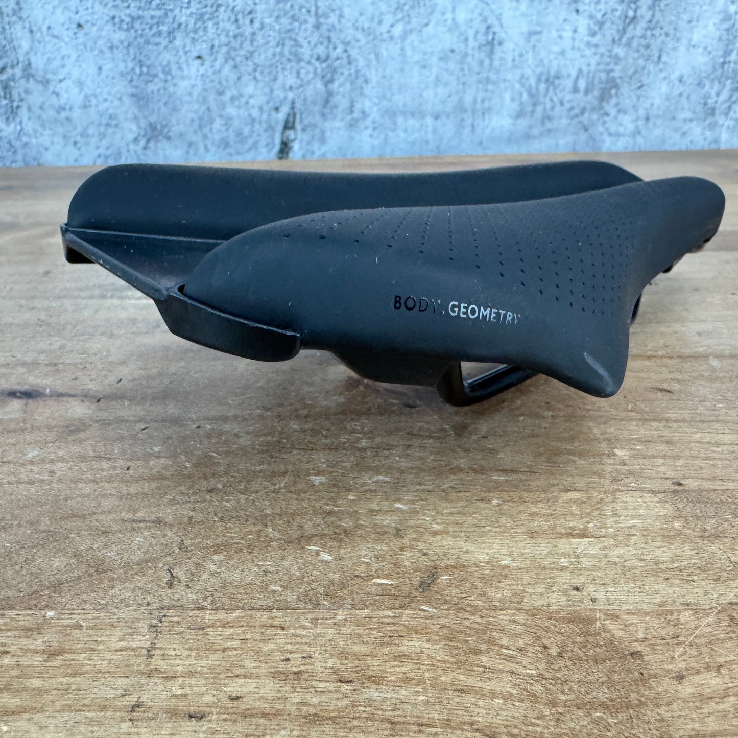 Specialized Sitero+ Comp 130mm 7x7mm Cr-Mo Rails Bike Saddle 250g