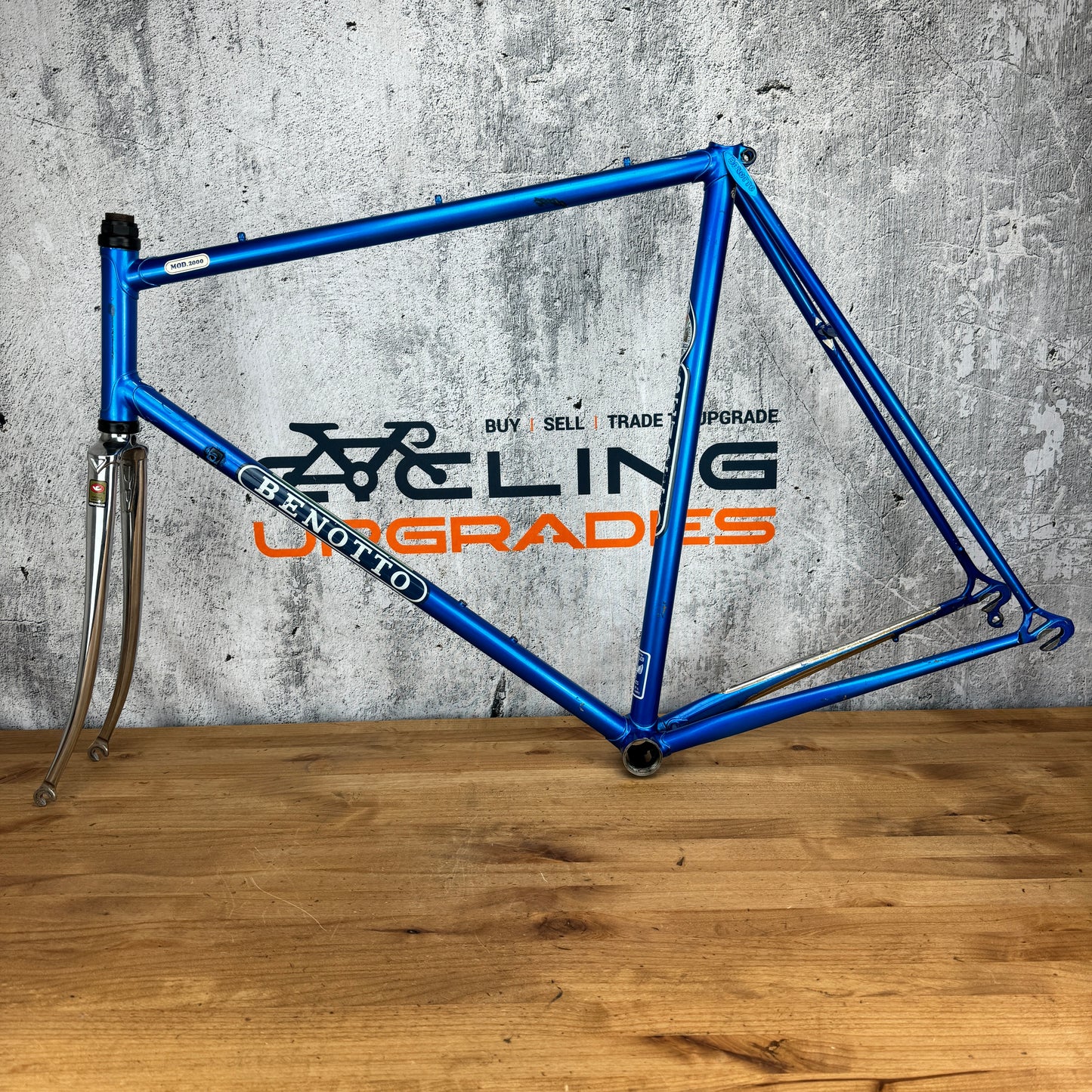Benotto MOD 2000 57cm Rim Brake Steel Road Bike Frameset 700c 2736g