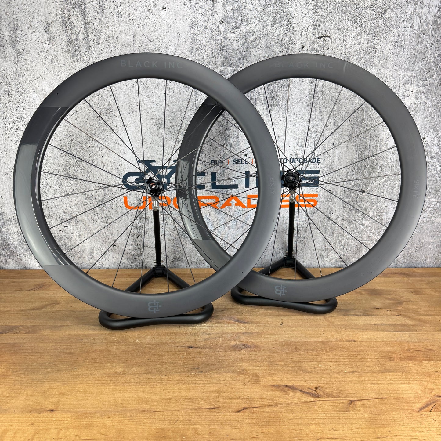 2024 Black Inc Sixty Carbon Tubeless Disc Brake Wheelset 700c 1638g