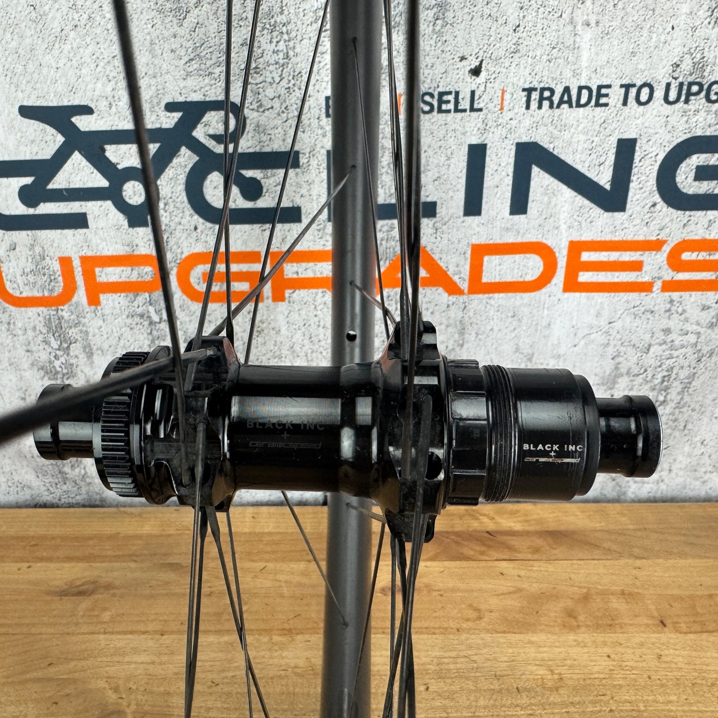 2024 Black Inc Sixty Carbon Tubeless Disc Brake Wheelset 700c 1638g