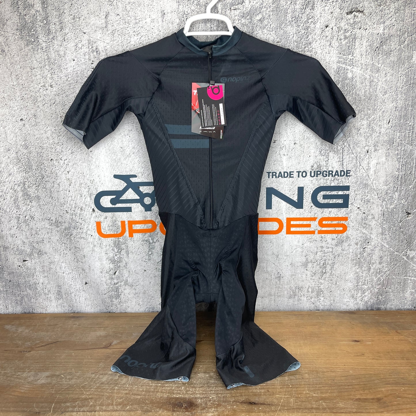 New w/ Tags! Nopinz Men's Black Medium Flow Skinsuit Subzero Short Sleeve