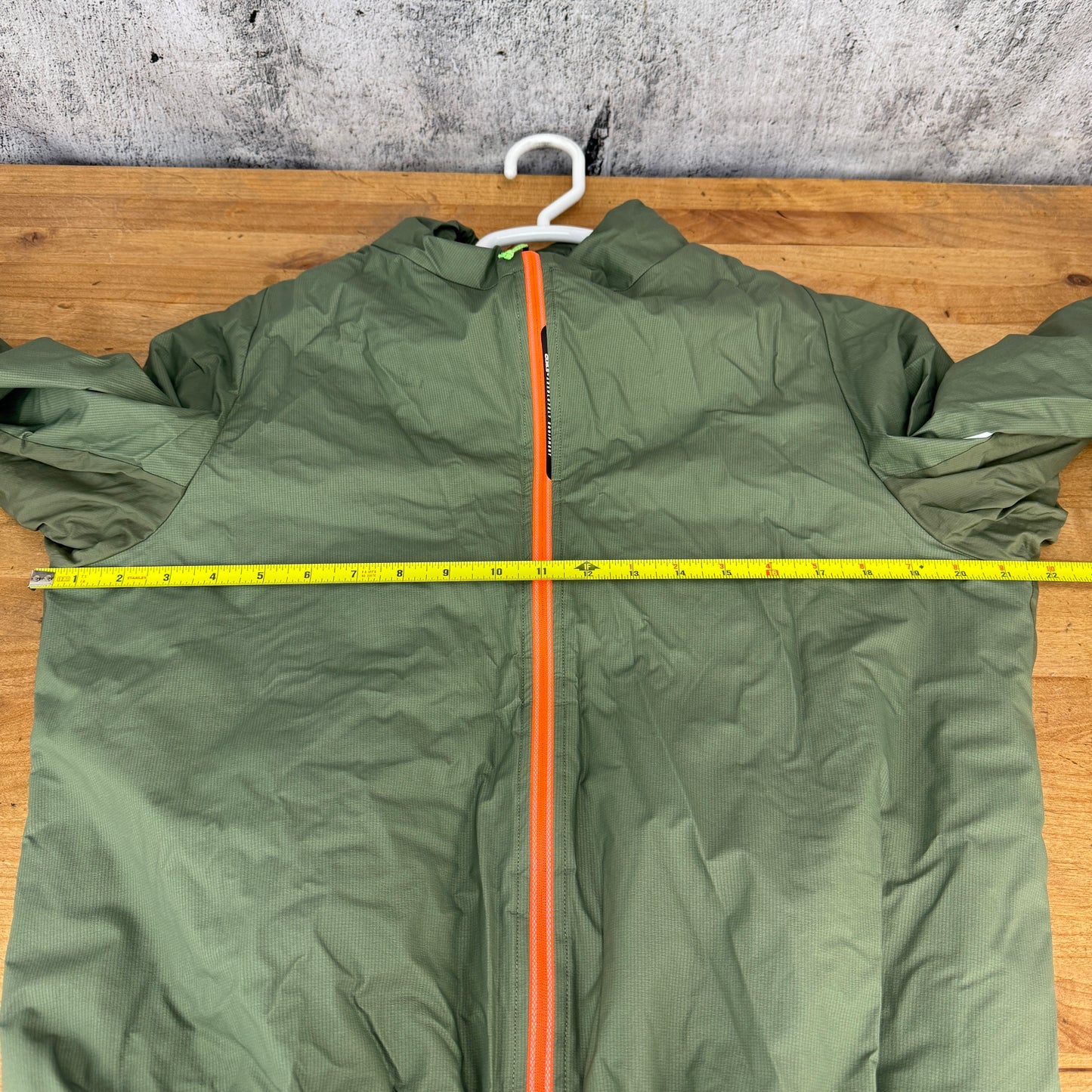 Light Use! Q36.5 Adventure Winter Men's Large Olive Green Cycling Jacket