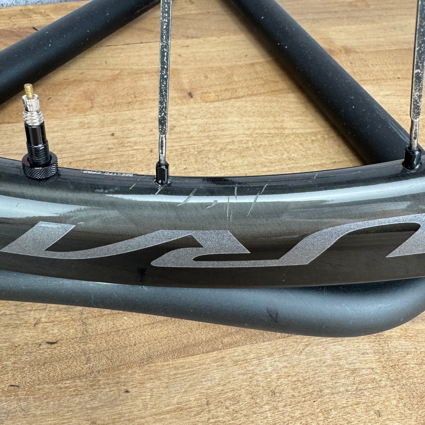Shimano Dura-Ace C40 WH-R9170 Carbon Tubeless Disc Brake Wheelset 700c 1662g