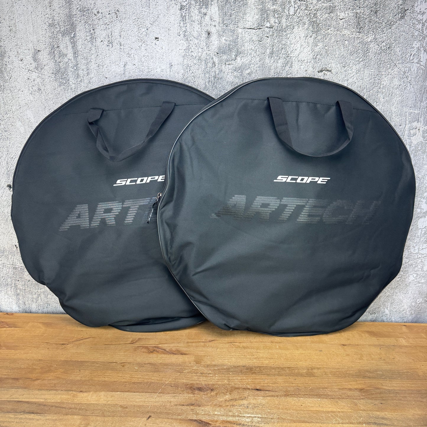 Cadex Ultra 50 Carbon Tubeless Hookless Disc Brake Wheelset 700c 1393g