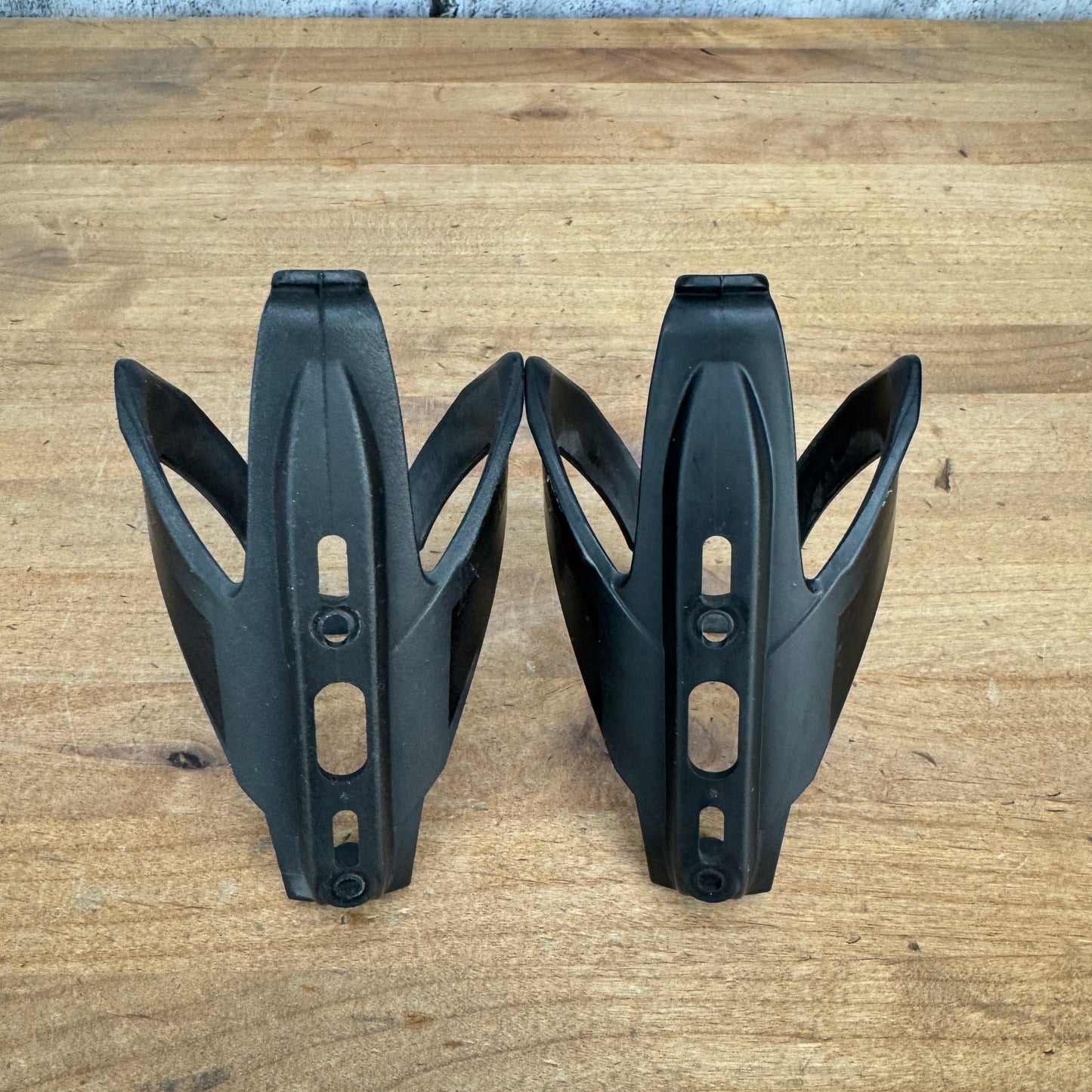 Elite Custom Race Skin Black Cycling Bike Water Bottle Cages Set 84g