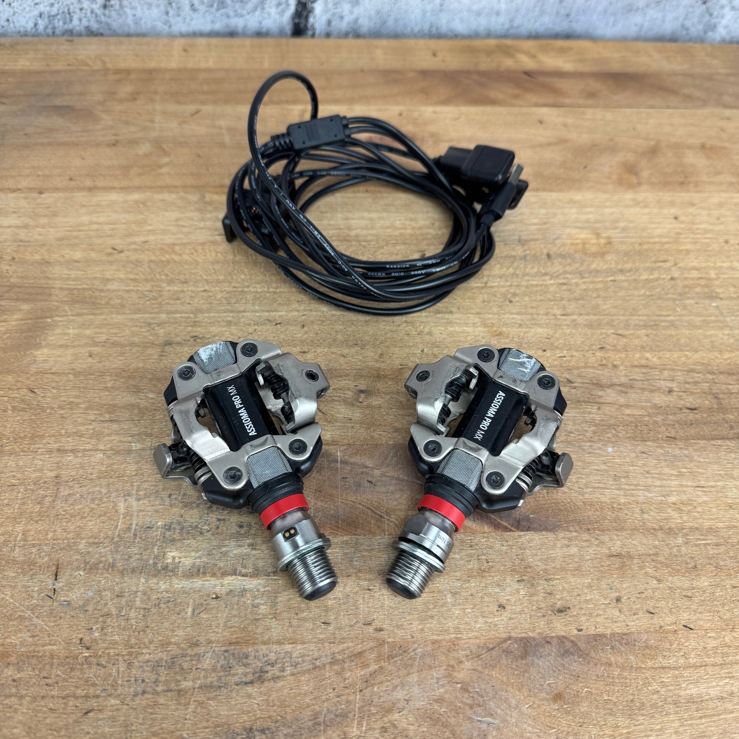 Low Mile! Favero Electronics Assioma Pro MX-2 MTB Gravel Power Meter Pedals