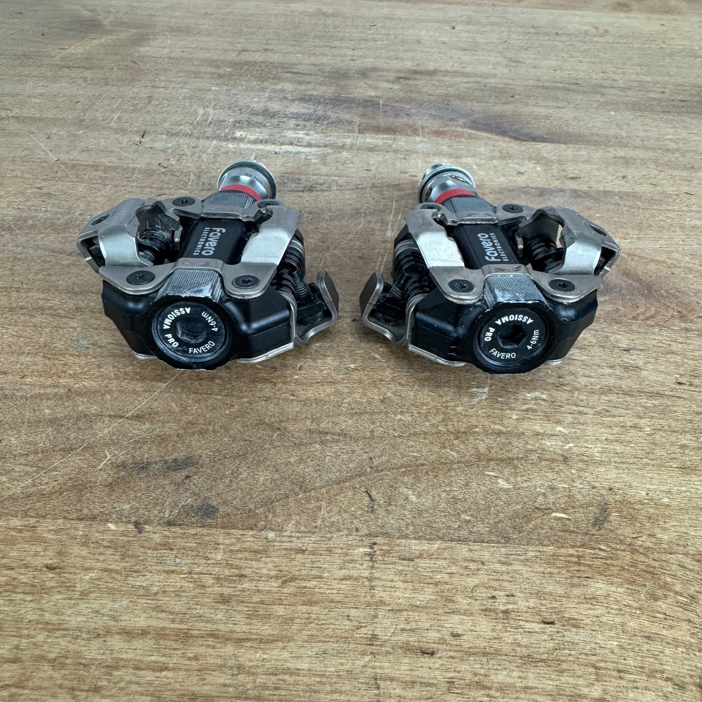 Low Mile! Favero Electronics Assioma Pro MX-2 MTB Gravel Power Meter Pedals