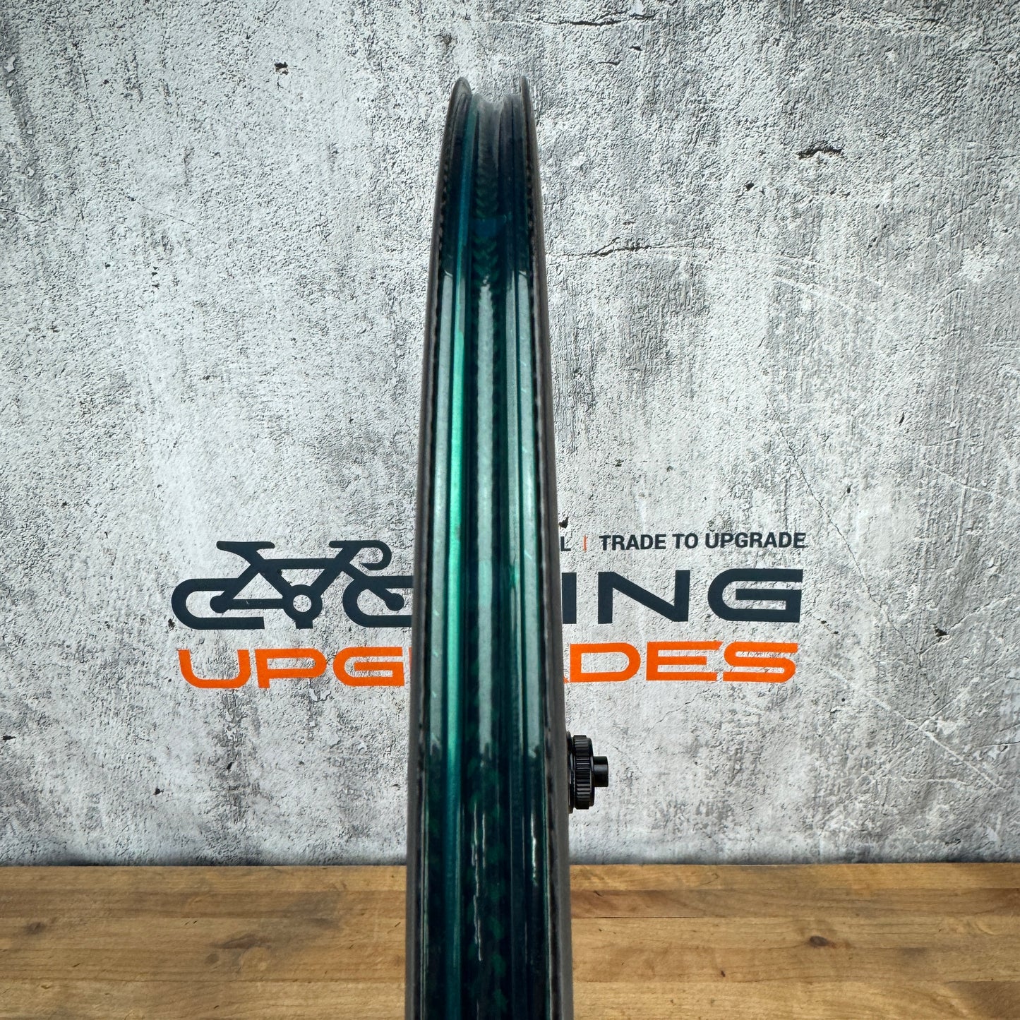 Low Mile! Mavic Cosmic Pro SL UST 45mm Carbon Tubeless Disc Wheelset 700c 1516g