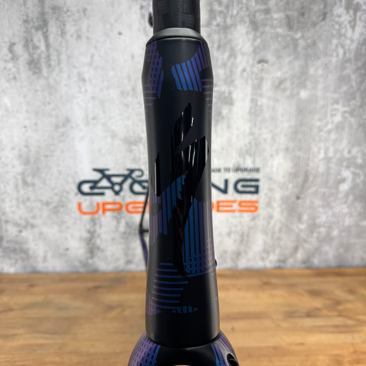 Light Use 2020 Specialized Tarmac SL6 61cm Disc Carbon Black/Blue Frameset 1990g