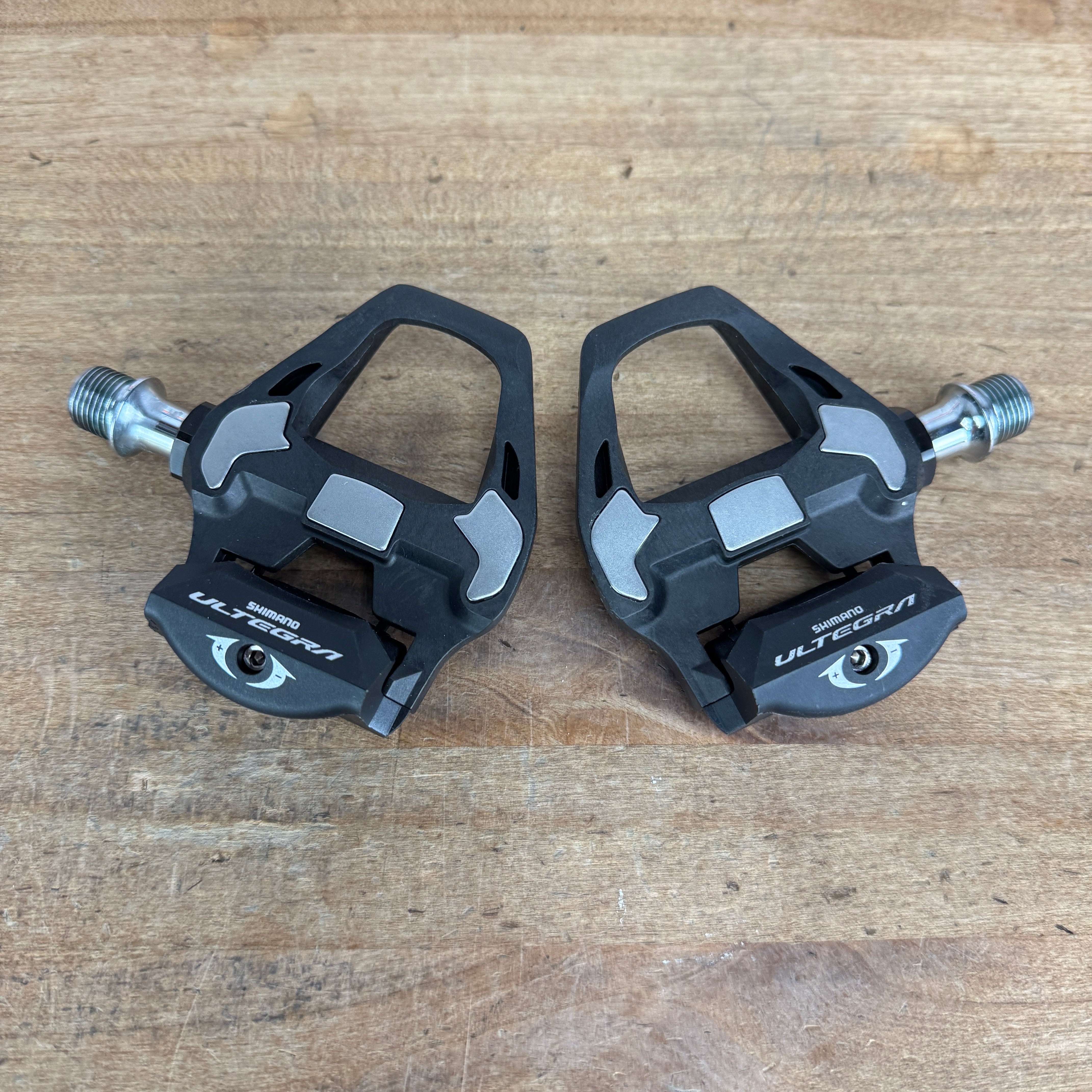 New! Shimano Ultegra PD-R8000 Stainless Steel Spindle Carbon