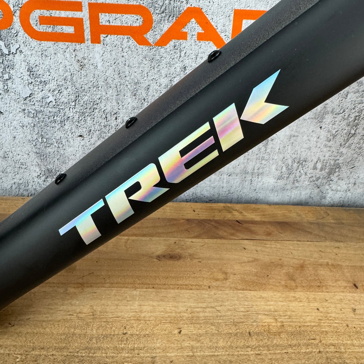 Low Mile! 2025 Trek Madone SLR Gen 8 900 OCLV Large Carbon Disc Frameset 700c