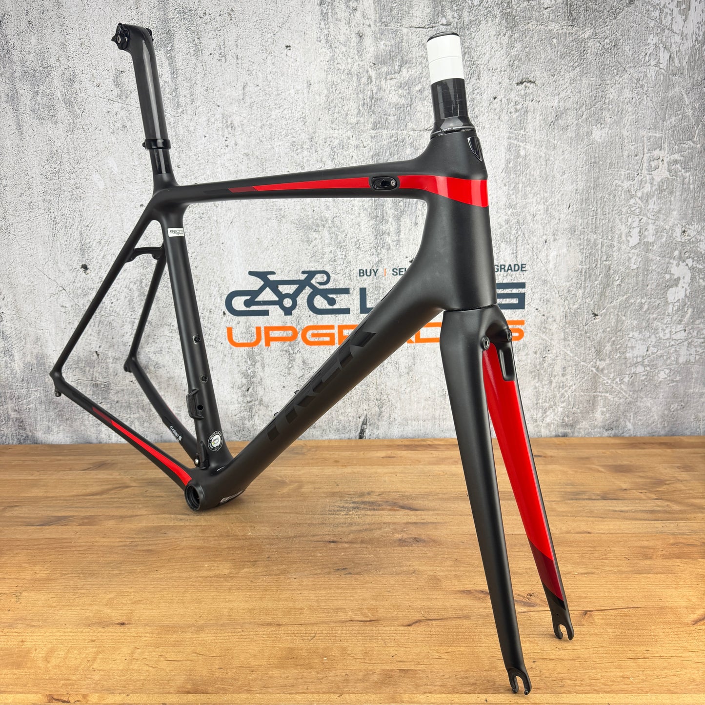 Mint! 2016 Trek Emonda SLR H2 Fit 700 56cm OCLV Carbon Rim Brake Frameset 700c