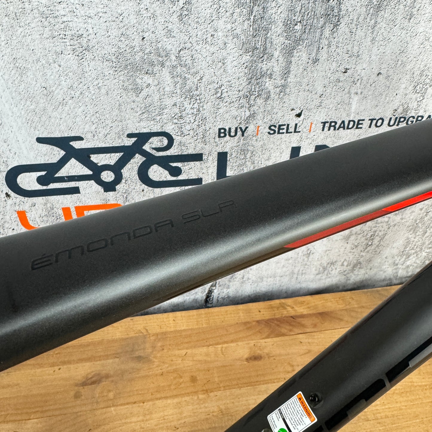 Mint! 2016 Trek Emonda SLR H2 Fit 700 56cm OCLV Carbon Rim Brake Frameset 700c