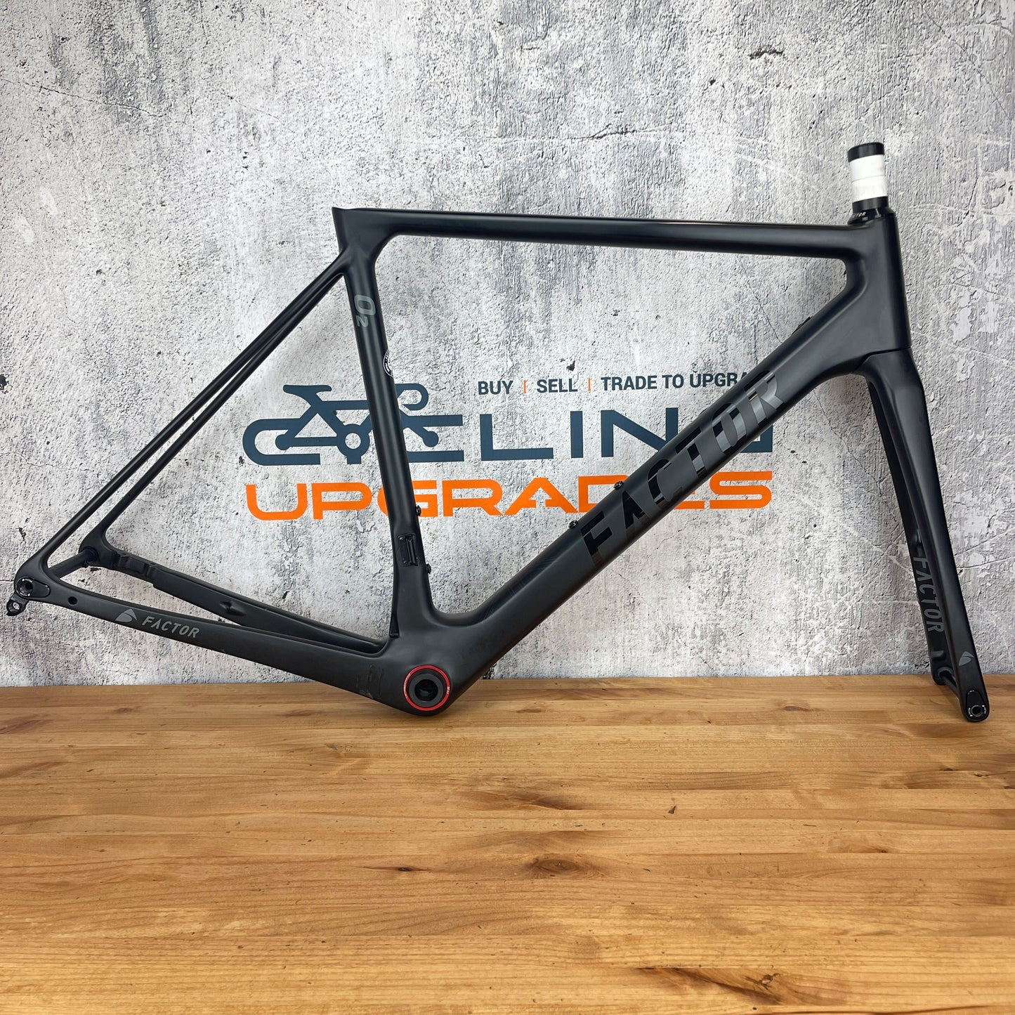2018 Factor O2 54cm Carbon Disc Brake Road Bike Black Frameset 700c 1630g