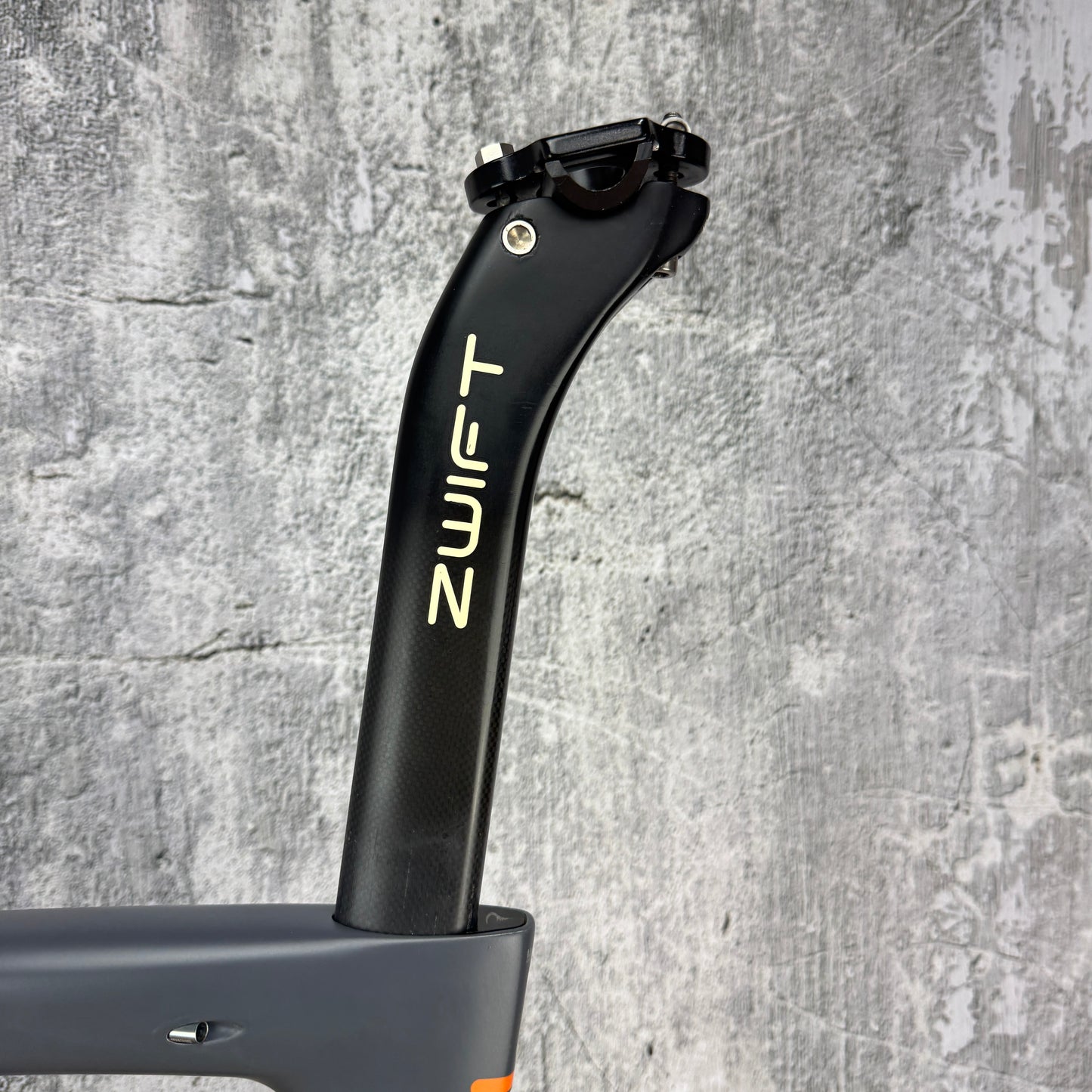 2016 Pinarello Dogma F8 56cm Carbon Rim Brake Zwift Edition Frameset (Damaged)
