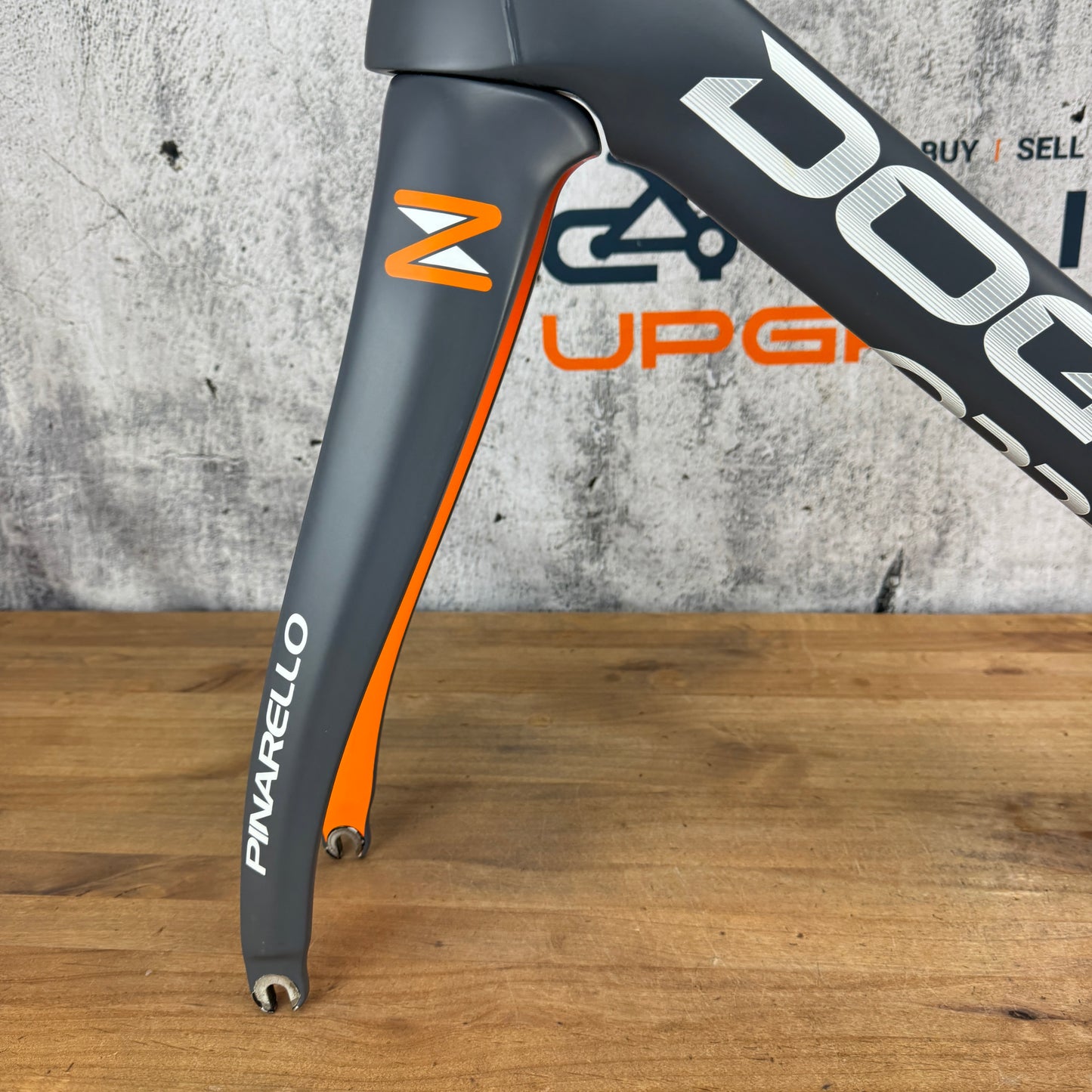 2016 Pinarello Dogma F8 56cm Carbon Rim Brake Zwift Edition Frameset (Damaged)