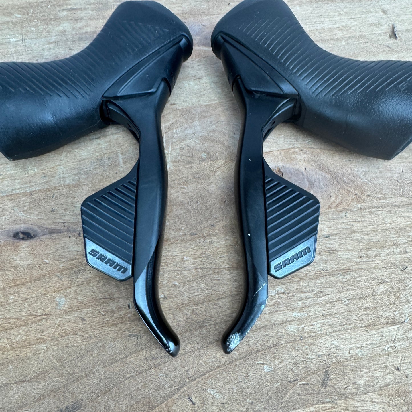 SRAM Rival AXS Hydraulic 12-Speed Electronic Shifters + Calipers 756g