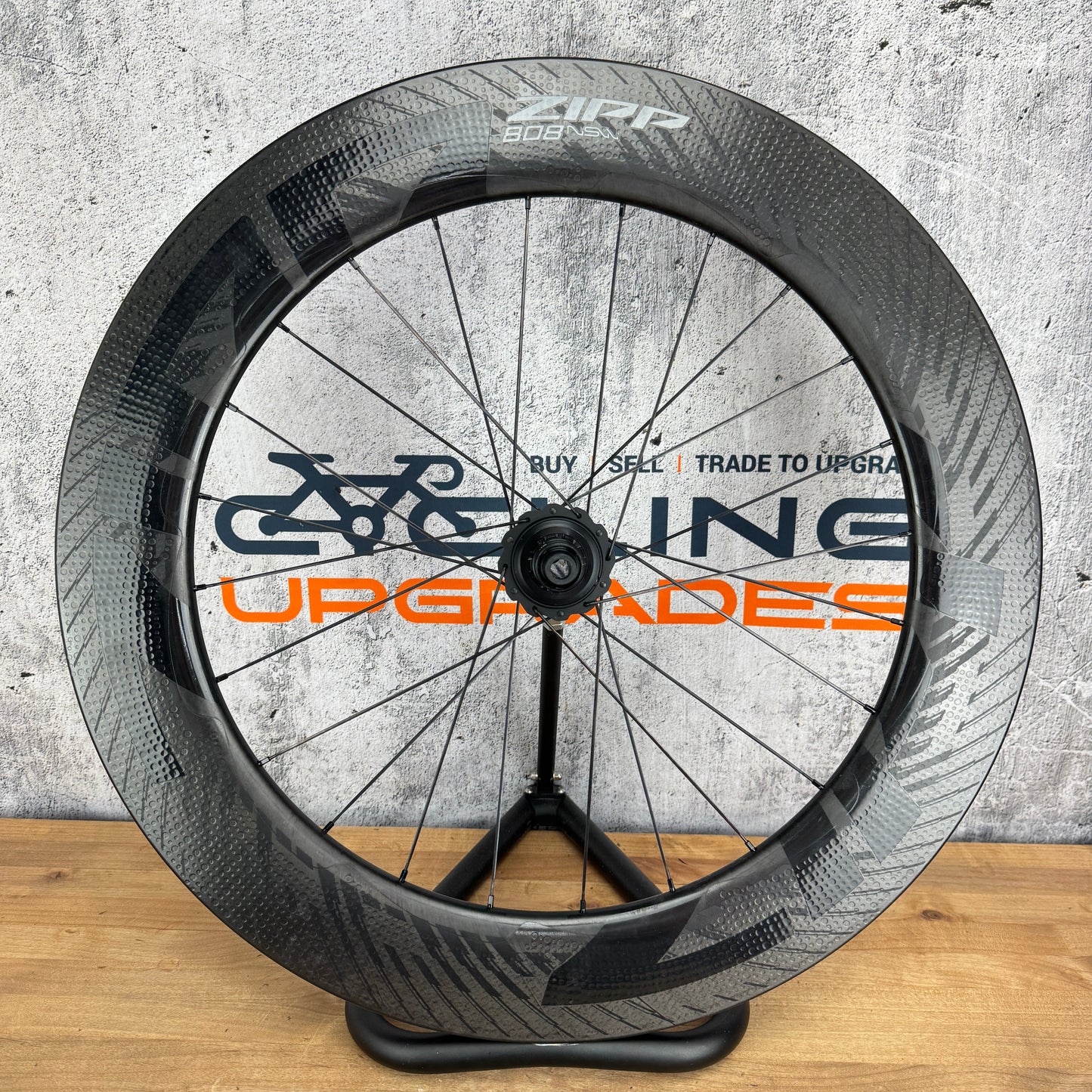 Low Mile! Zipp 808 NSW Carbon Tubeless Disc Rear Wheel 700c 989g