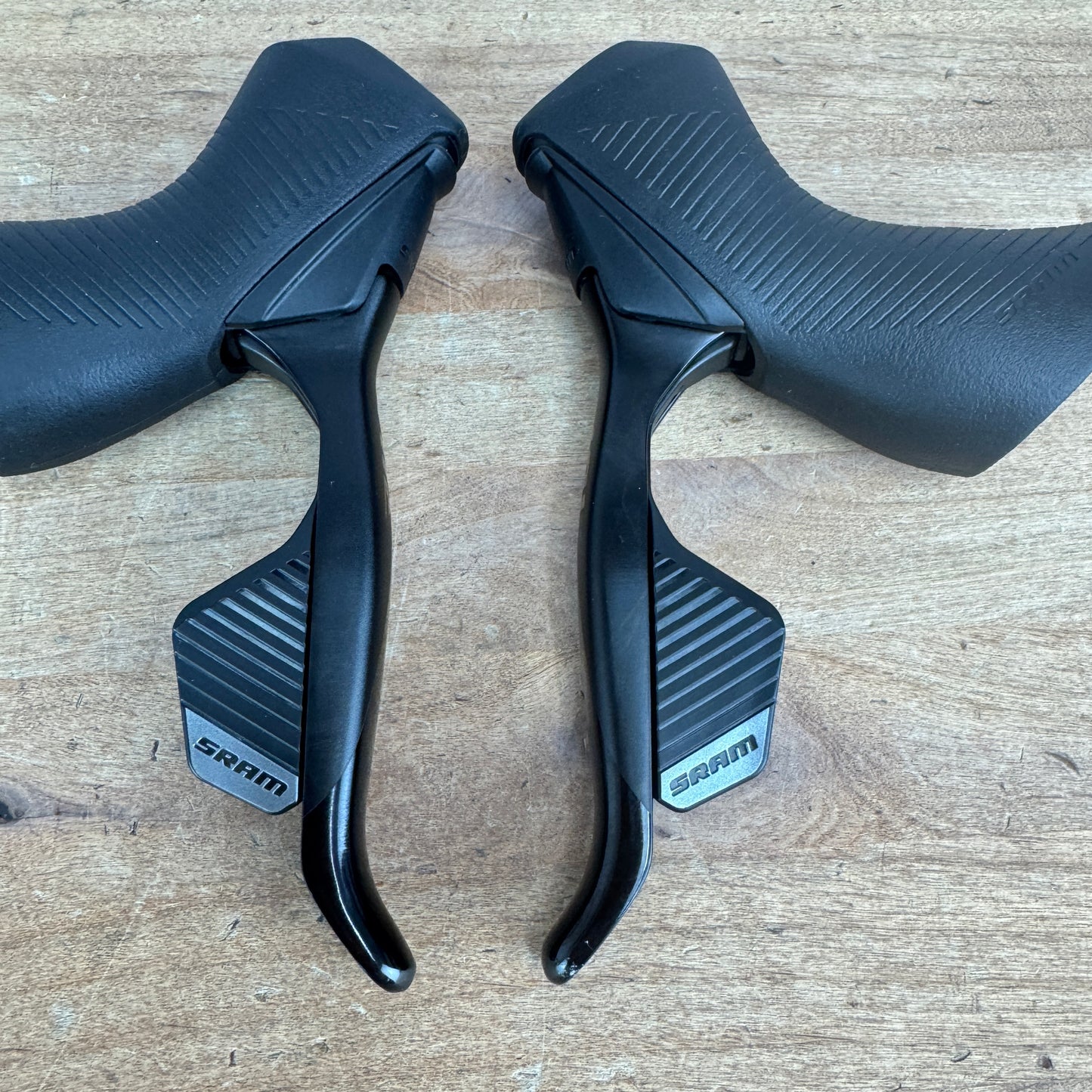 SRAM Rival AXS Hydraulic 12-Speed Electronic Shifters + Calipers 740g