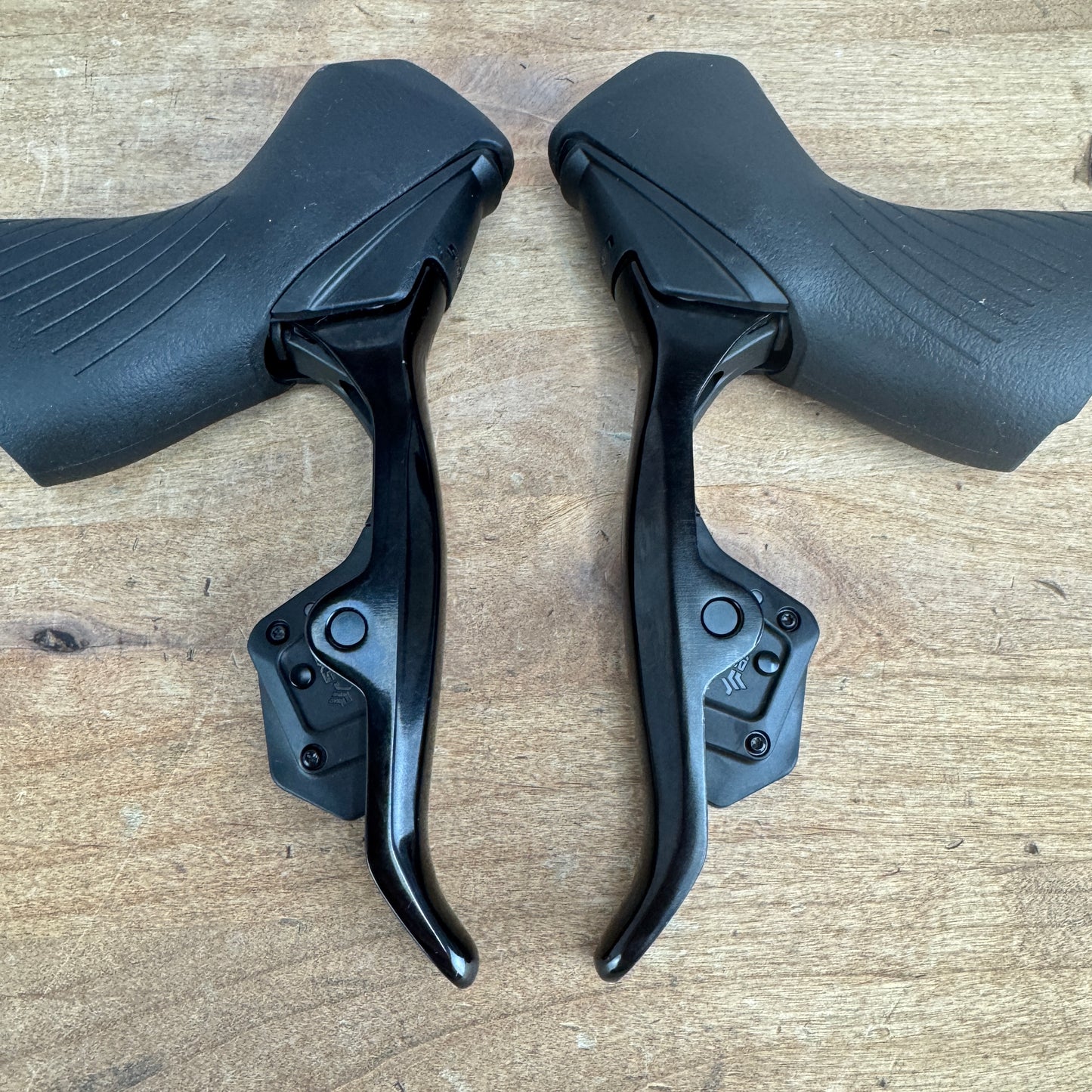 SRAM Rival AXS Hydraulic 12-Speed Electronic Shifters + Calipers 740g