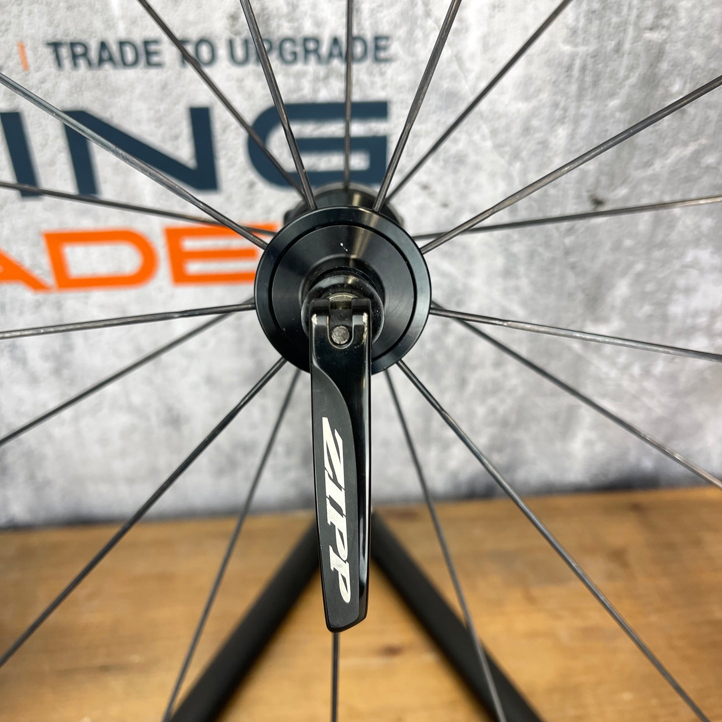 Zipp 303 Firecrest Showstopper Carbon Clincher Rim Brake Wheelset 700c 1520g