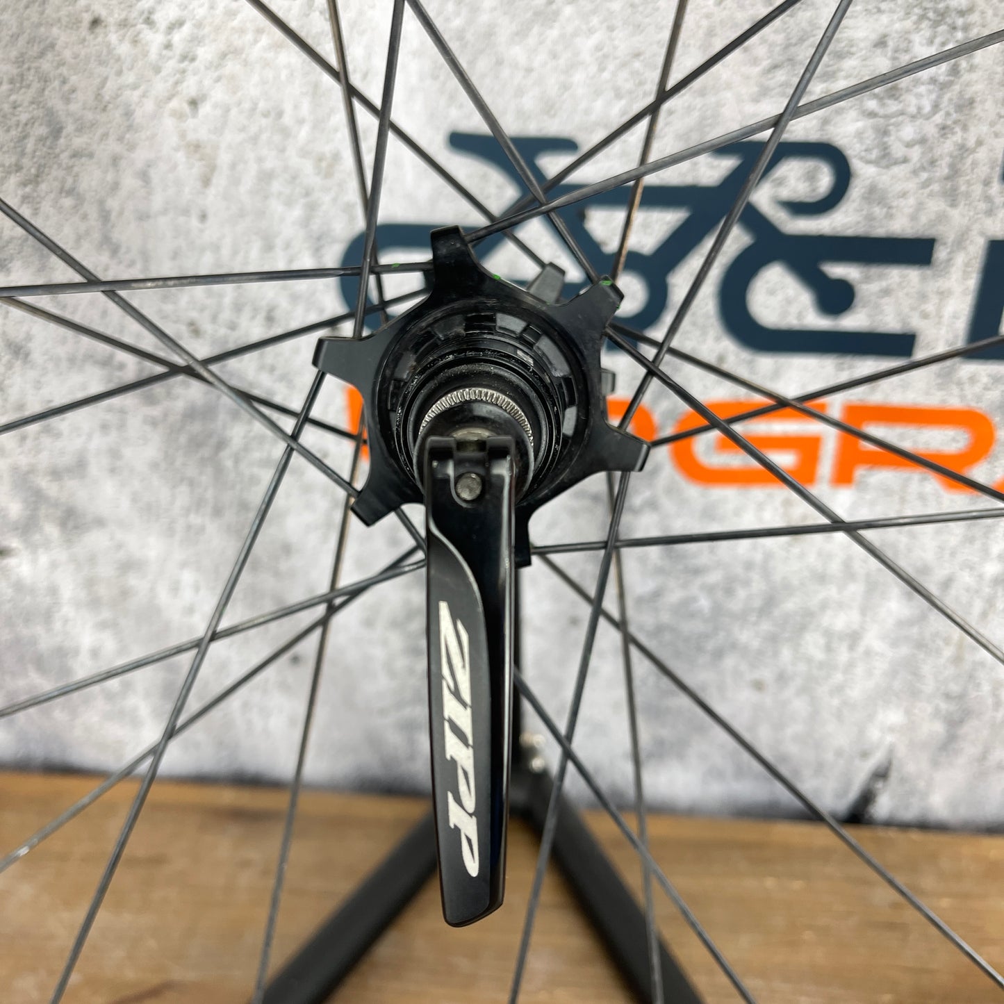Zipp 303 Firecrest Showstopper Carbon Clincher Rim Brake Wheelset 700c 1520g