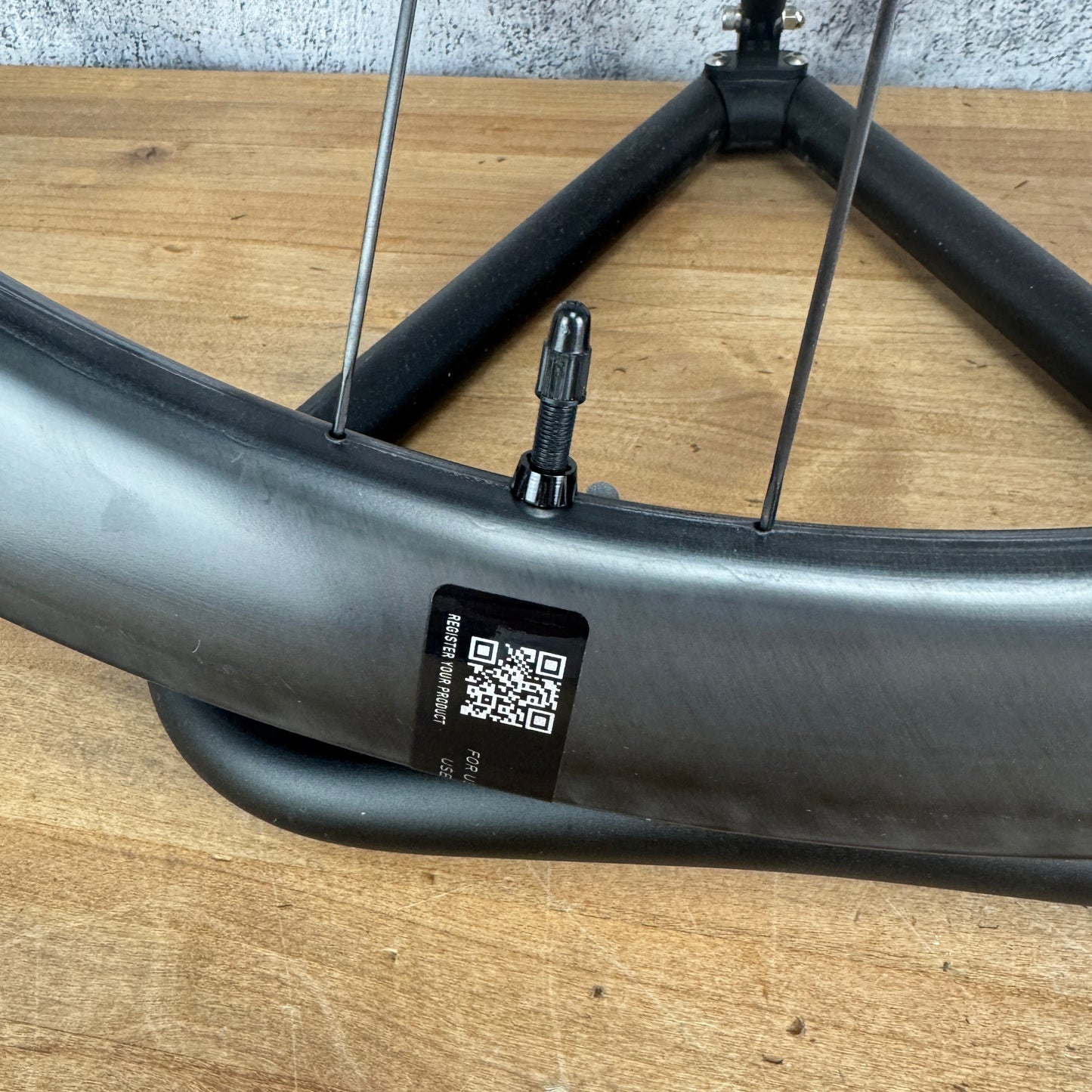 New! Enve SES 4.5 Innerdrive Carbon Tubeless Hookless Disc Wheelset 700c White Decals