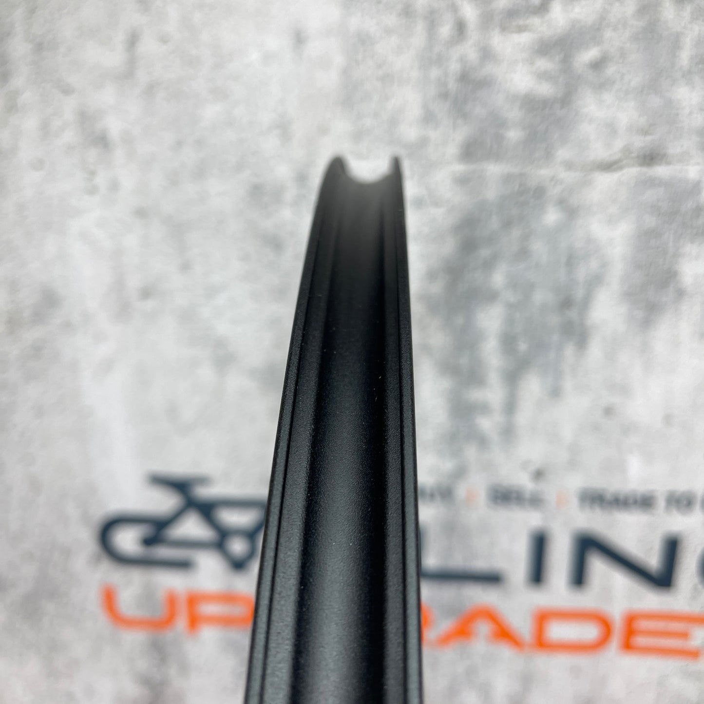 New! Campagnolo Zonda Alloy Clincher Wheelset 700c Disc Brake 1641g