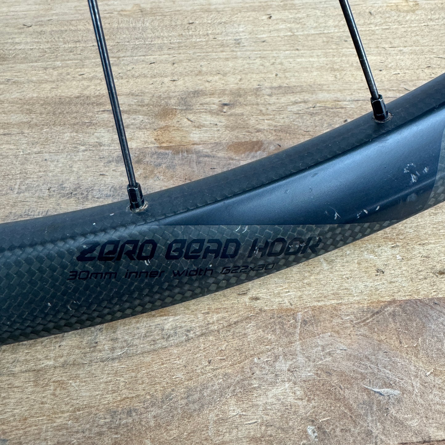 Roval Traverse 29" 30i 100mm Non-Boost Carbon Mountain Bike Front Wheel 865g