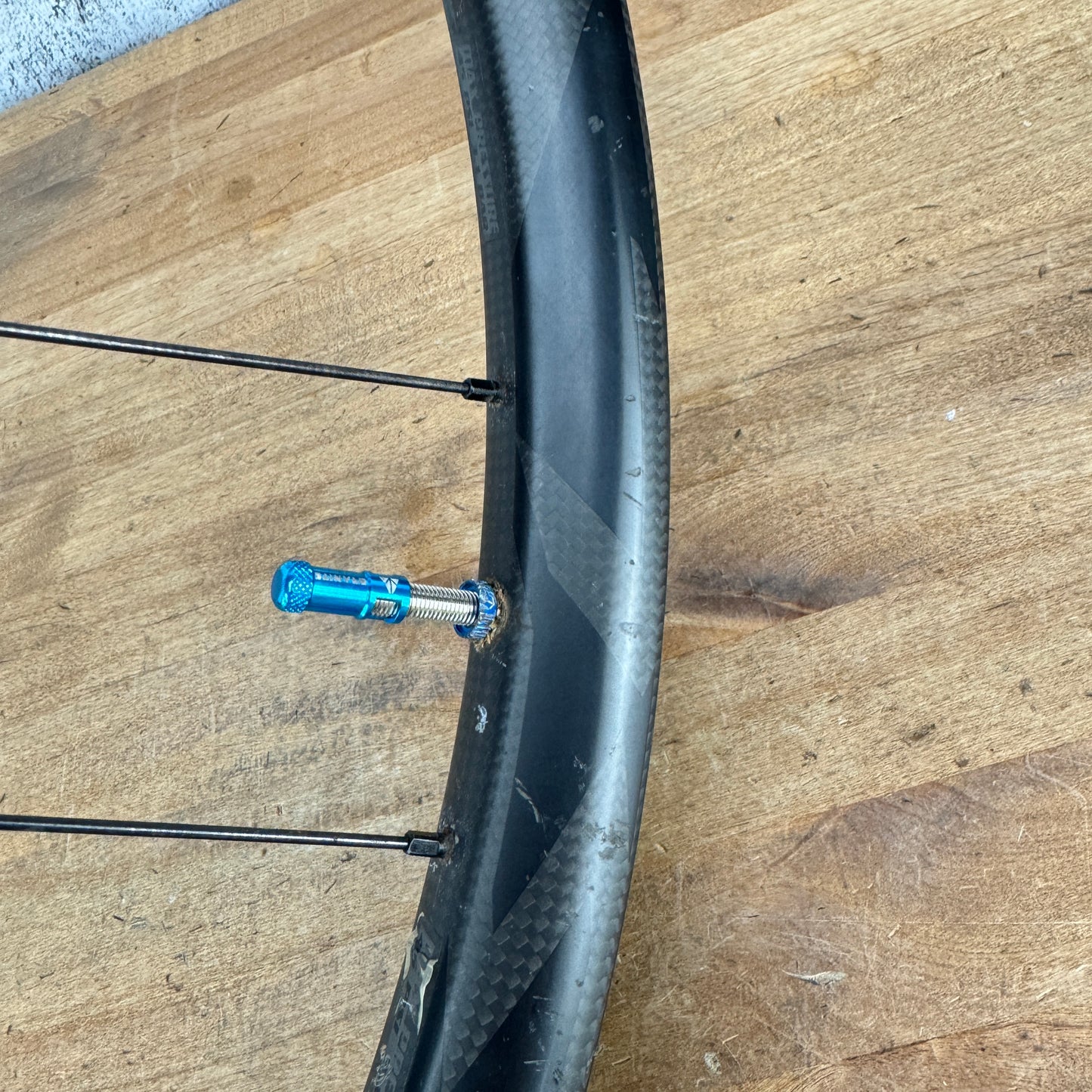 Roval Traverse 29" 30i 100mm Non-Boost Carbon Mountain Bike Front Wheel 865g