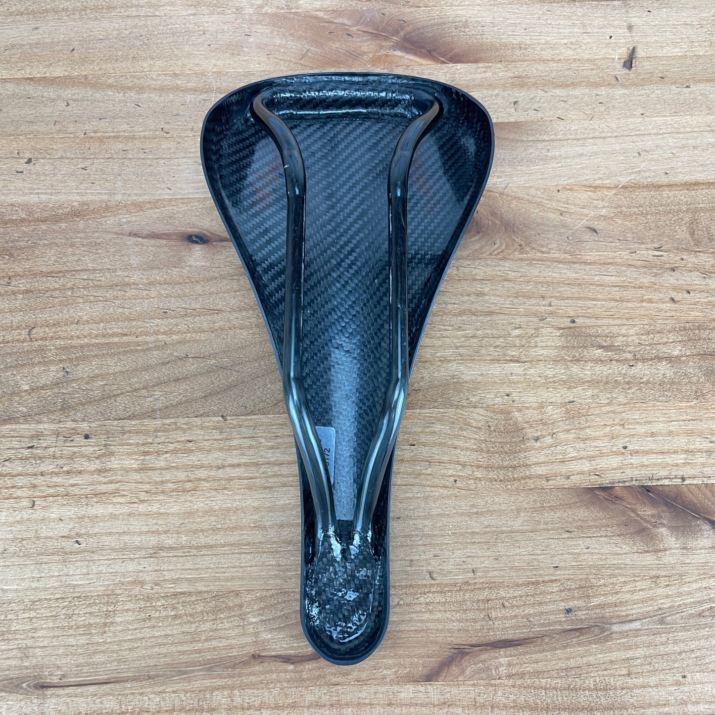 Beast Components Pure Red Gloss 7x9mm Carbon Rails Bicycle Saddle 100g