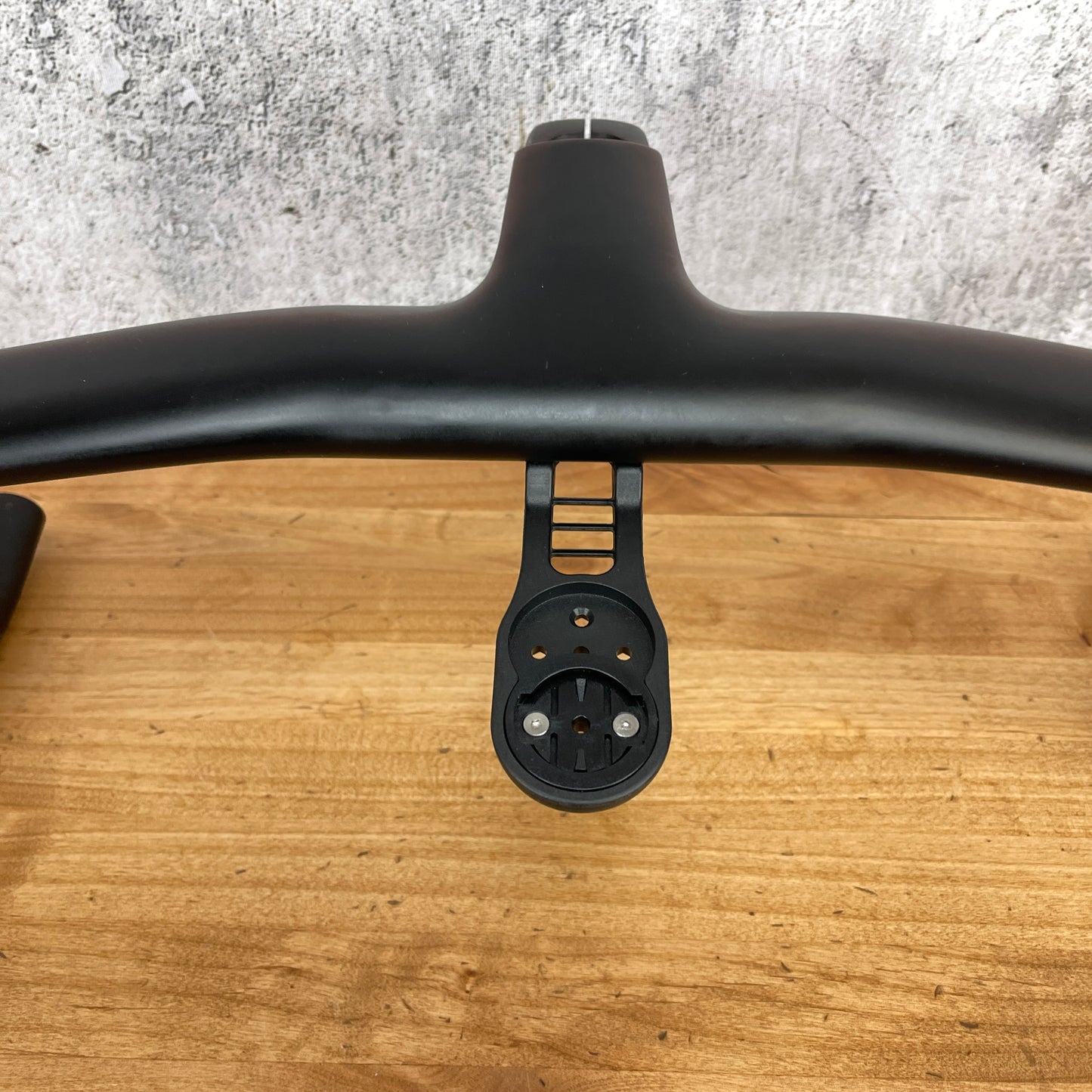 Vision Metron 5D 42cm x 120mm Carbon Integrated Handlebar + Computer Mount