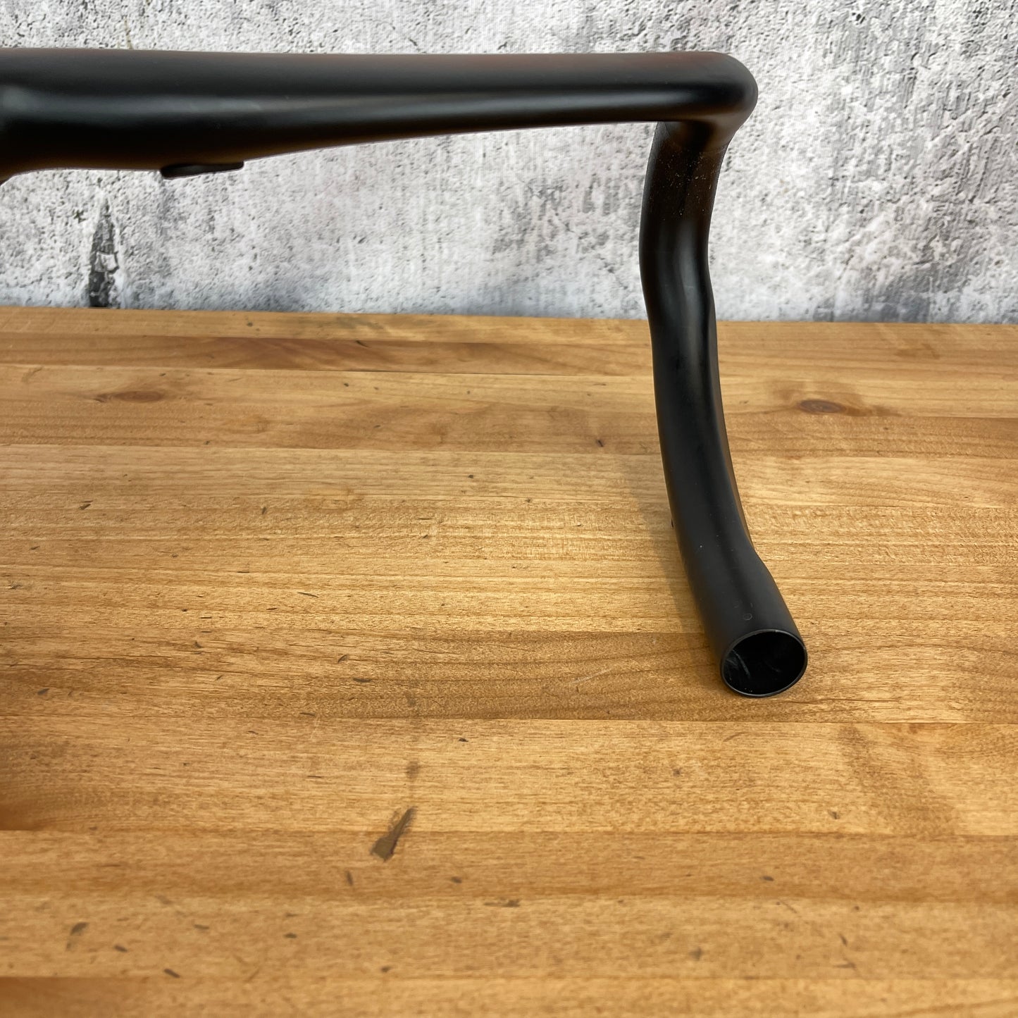 Vision Metron 5D 42cm x 120mm Carbon Integrated Handlebar + Computer Mount