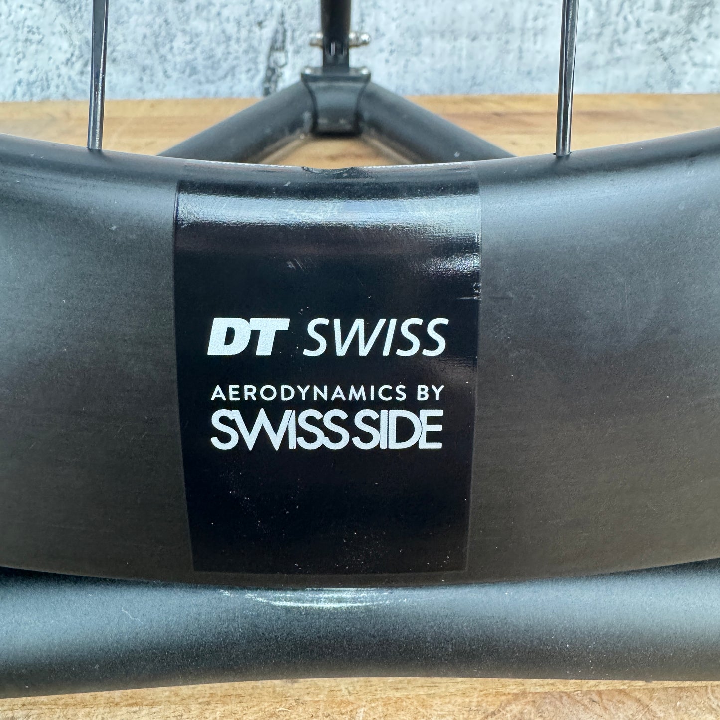 DT Swiss ARC 1400 DICUT 62mm Carbon Tubeless Disc 700c Front Wheel 787g