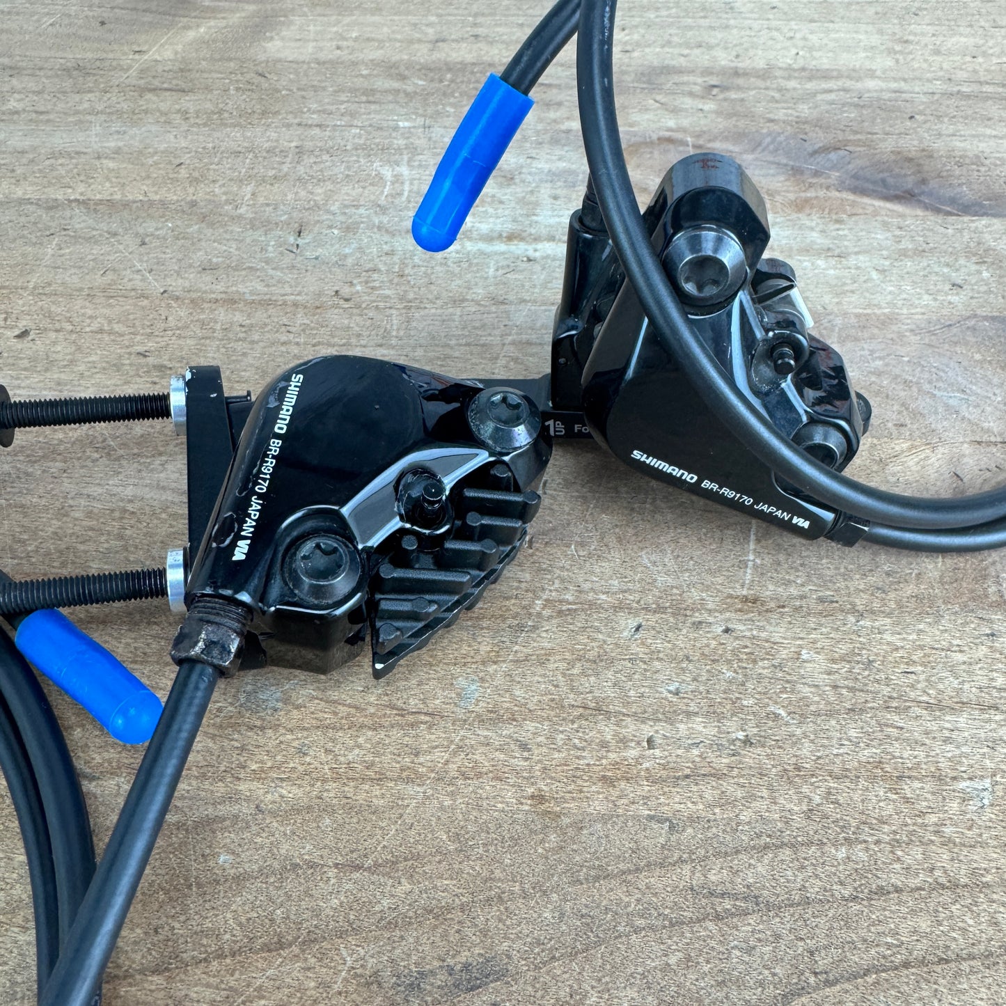 Shimano Dura Ace BR-R9170 Flat-Mount Hydraulic Disc Brake Calipers + Adapters