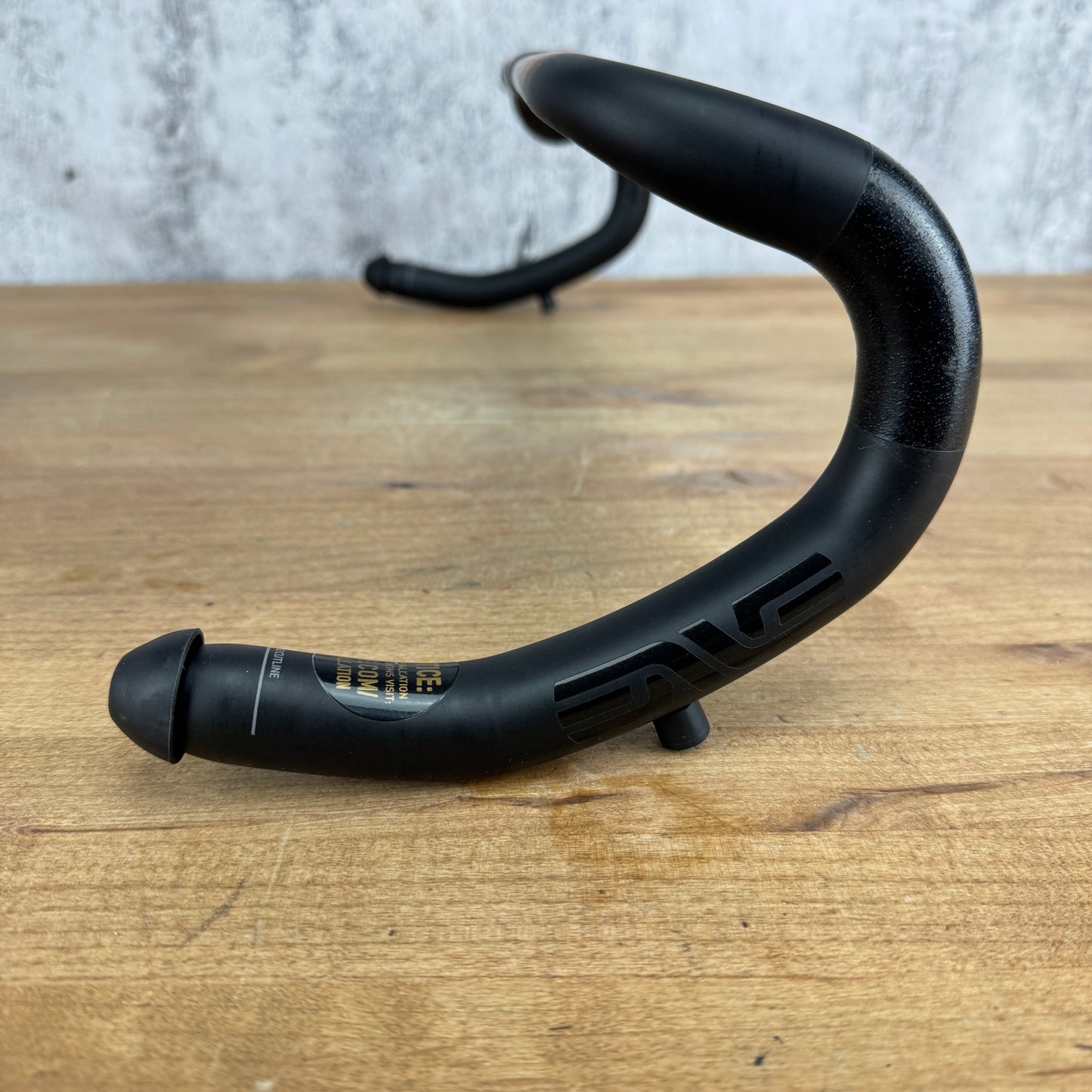 Low Mile! Enve SES AR In-Route Carbon 31.8mm 44/49cm Flared Handlebar 269g