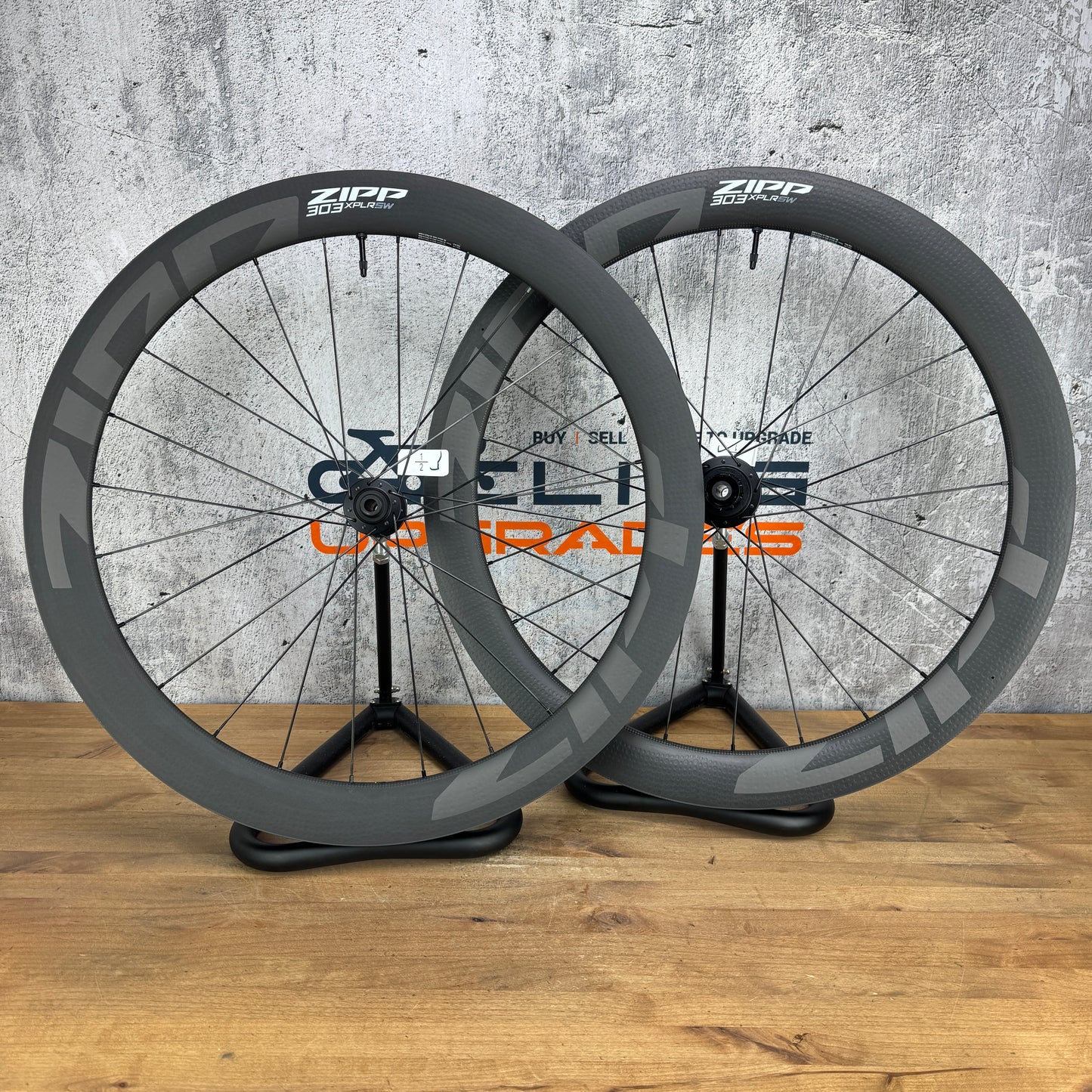 New! Zipp 303 XPLR SW Carbon Tubeless Gravel Disc Brake Wheelset 700c 1496g