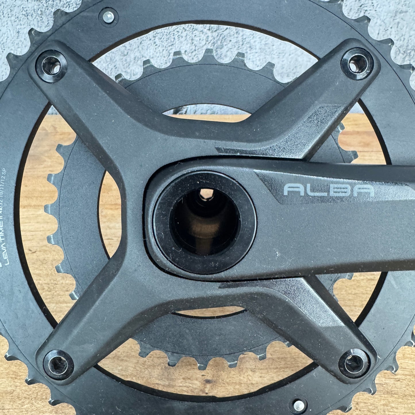 PraxisWorks Alba 172.5mm 48/32t 10-12 Speed Alloy LevaTime II X-Ring Crankset