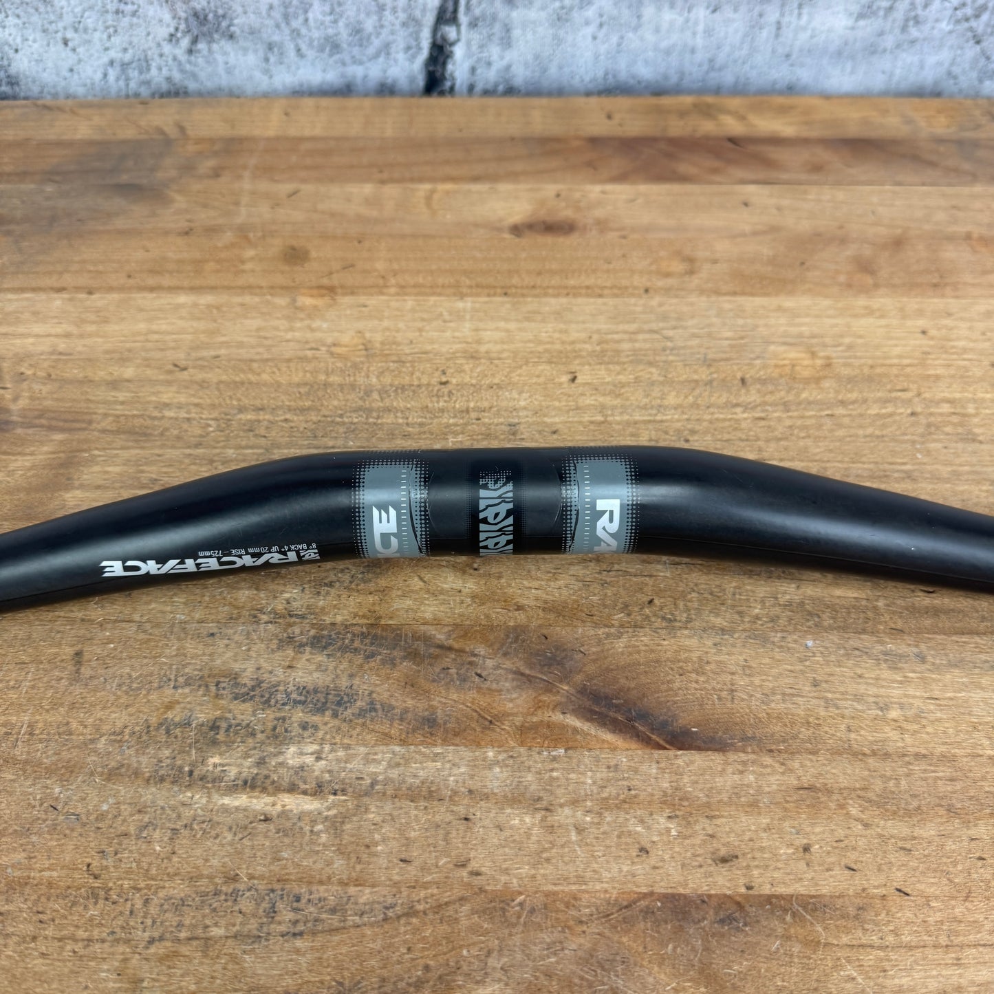 Race Face Next Carbon 700mm 31.8mm 20mm Rise Mountain Bike Handlebar 182g