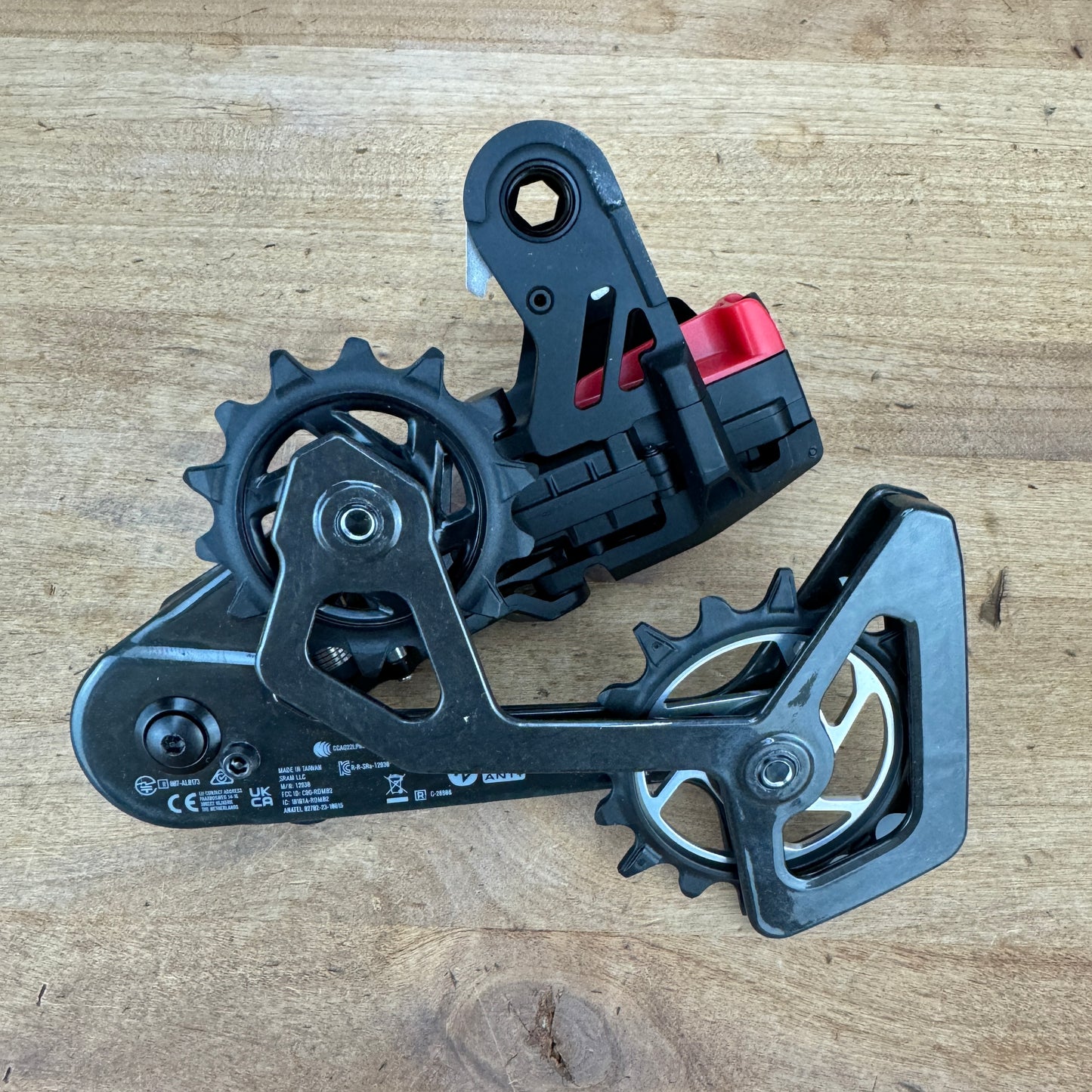 New! SRAM Red AXS XPLR E1 MAX 46t 13-Speed Bike Rear Derailleur 379g No Battery