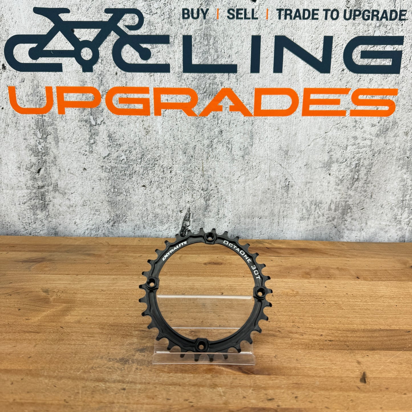 New! Extralite OctaOne 30t Narrow Wide 4-Bolt 104BCD Single Chainring 28g