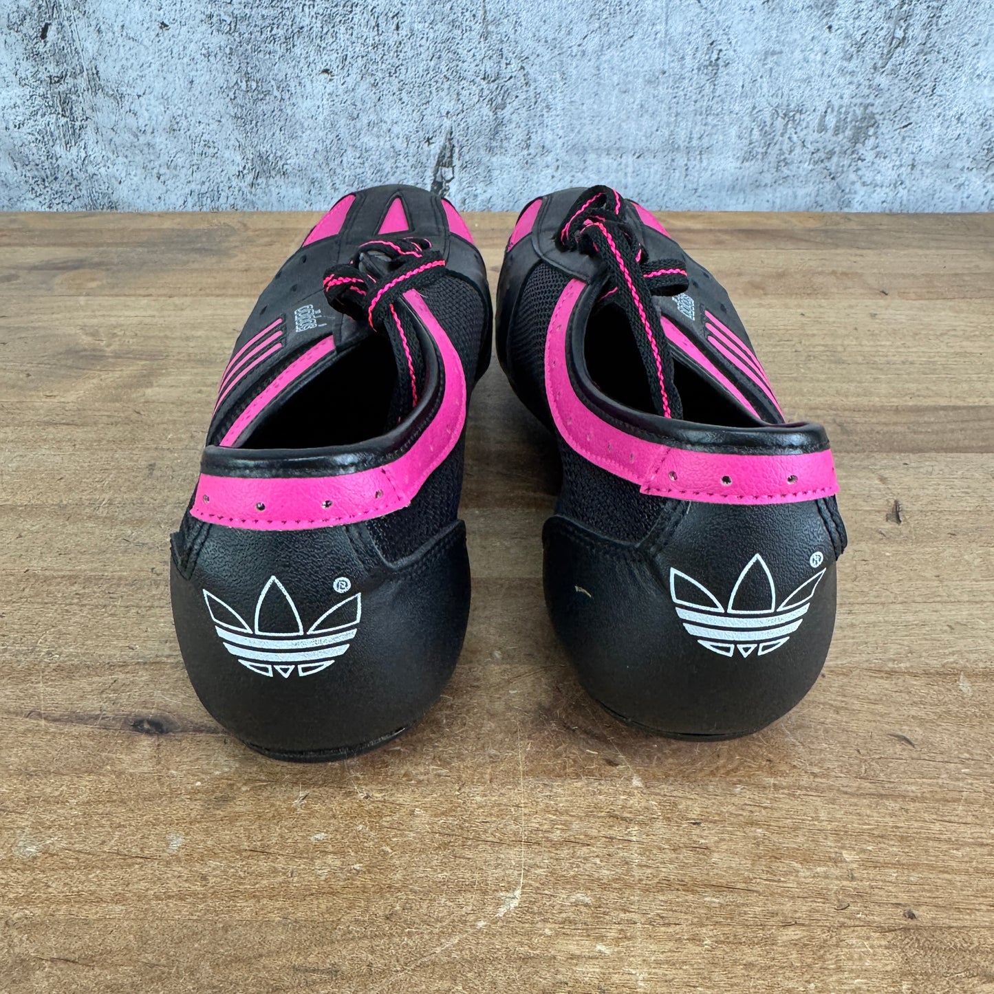 New! Adidas Giro 2 EU Size 43 Black/Pink Indoor Bike Cycling Shoes