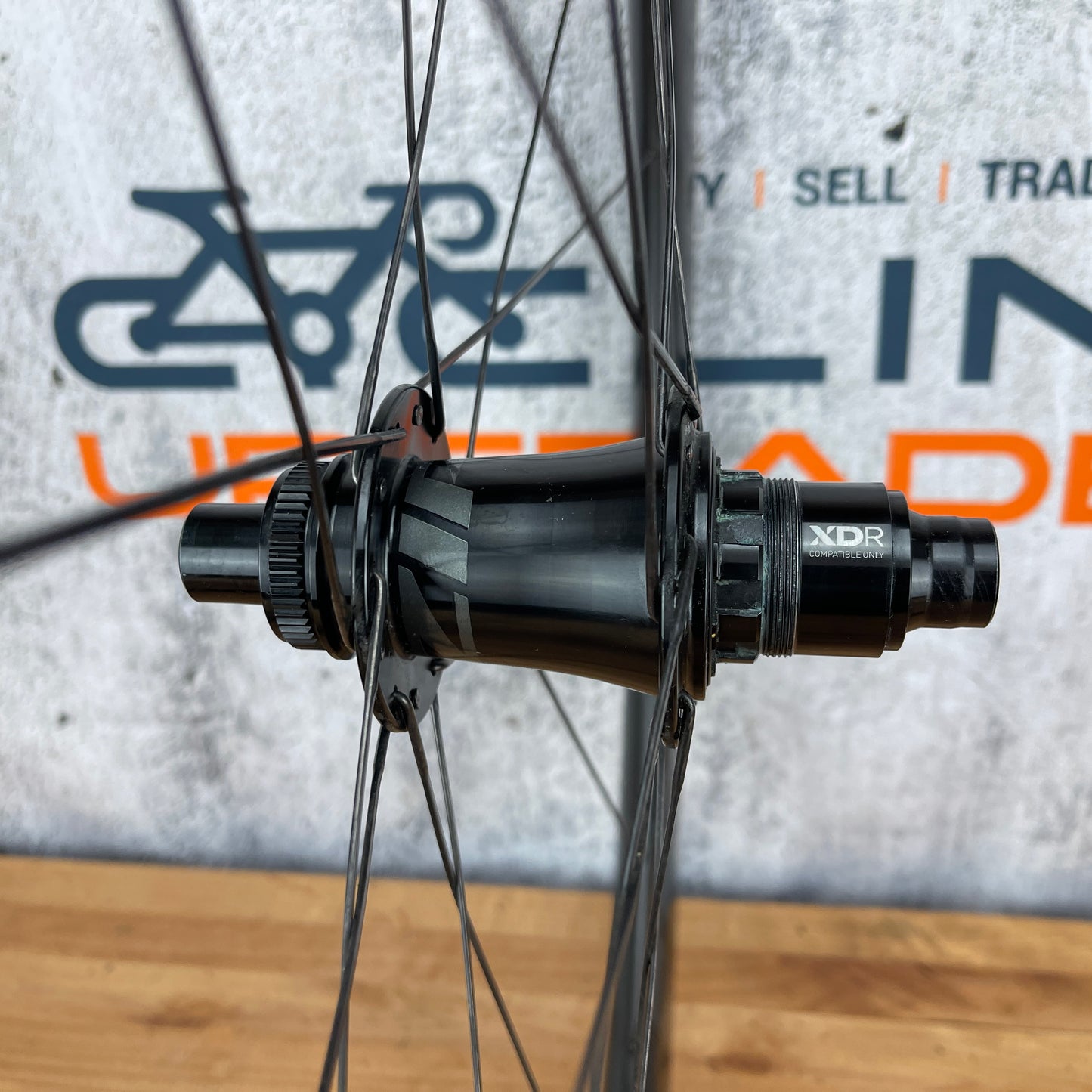 Zipp 303s Carbon Tubeless Hookless Road Bike Wheelset 700c Disc Brake 1537g