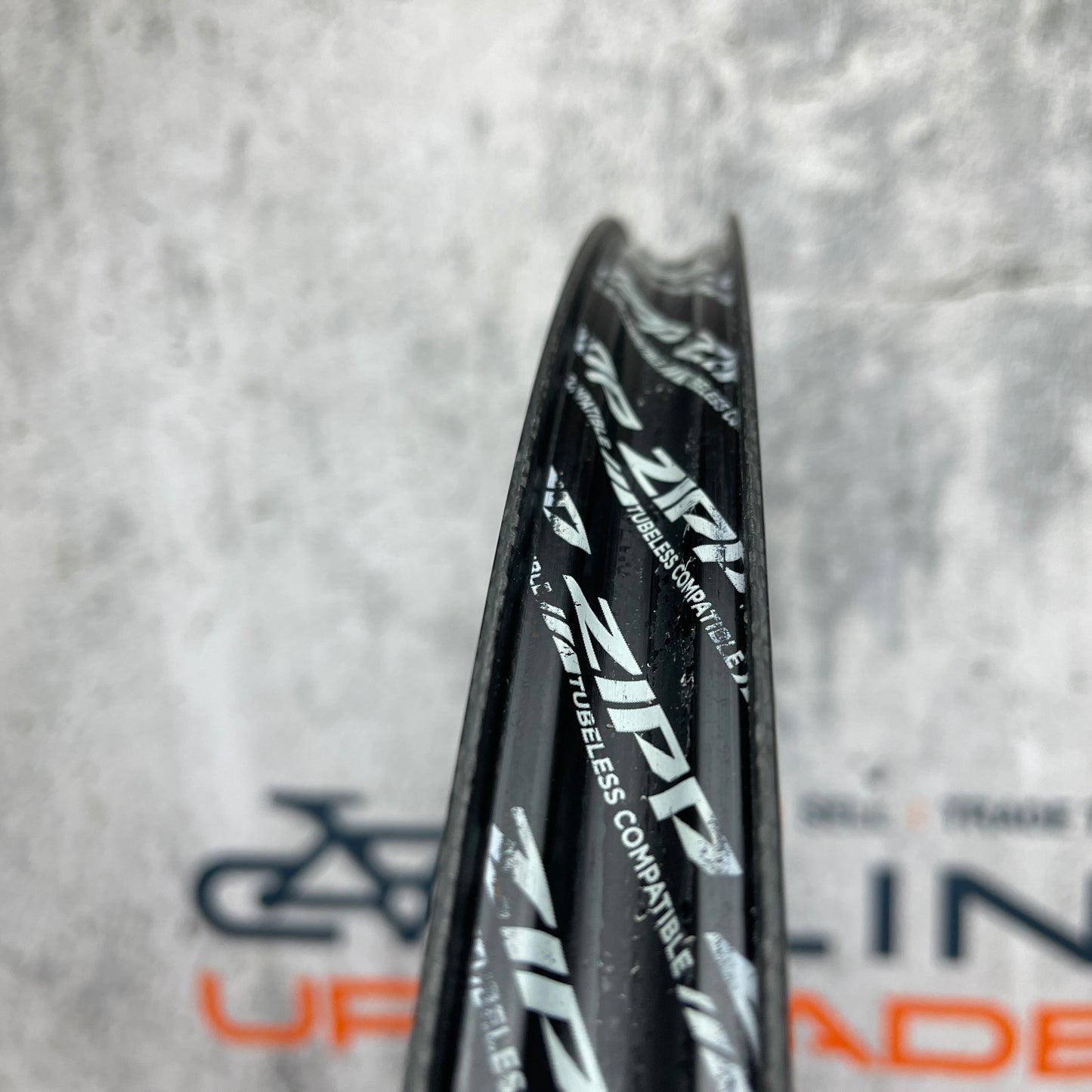 Zipp 303s Carbon Tubeless Hookless Road Bike Wheelset 700c Disc Brake 1537g