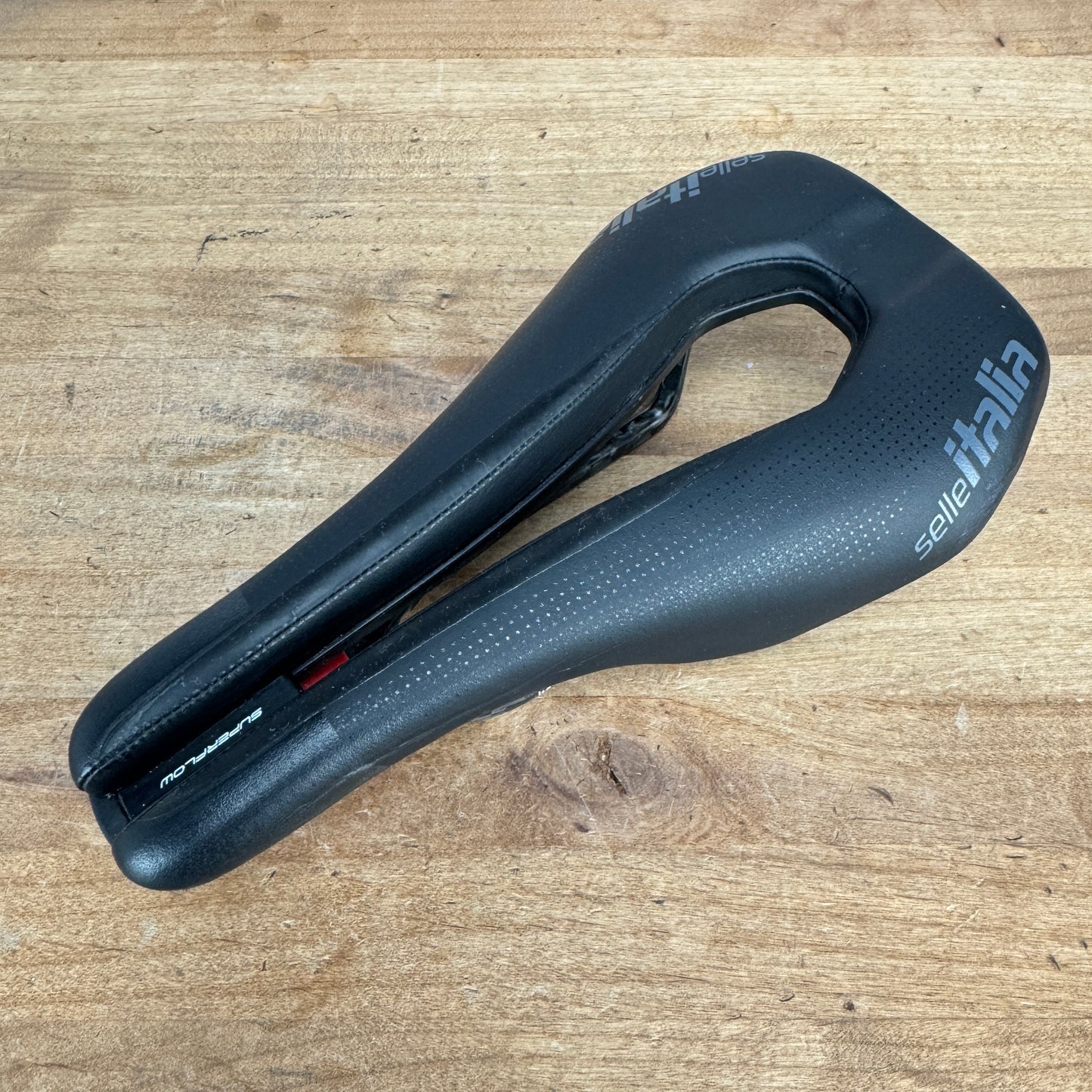 Selle Italia Watt Kit Carbonio Superflow 7x9mm Carbon Rails 132mm U3 Saddle 196g