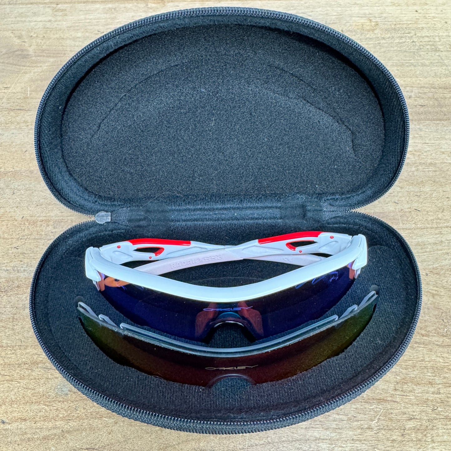 Oakley RadarLock White/Red Cycling Sunglasses w/ Blue/Red/Clear Lenses & Case