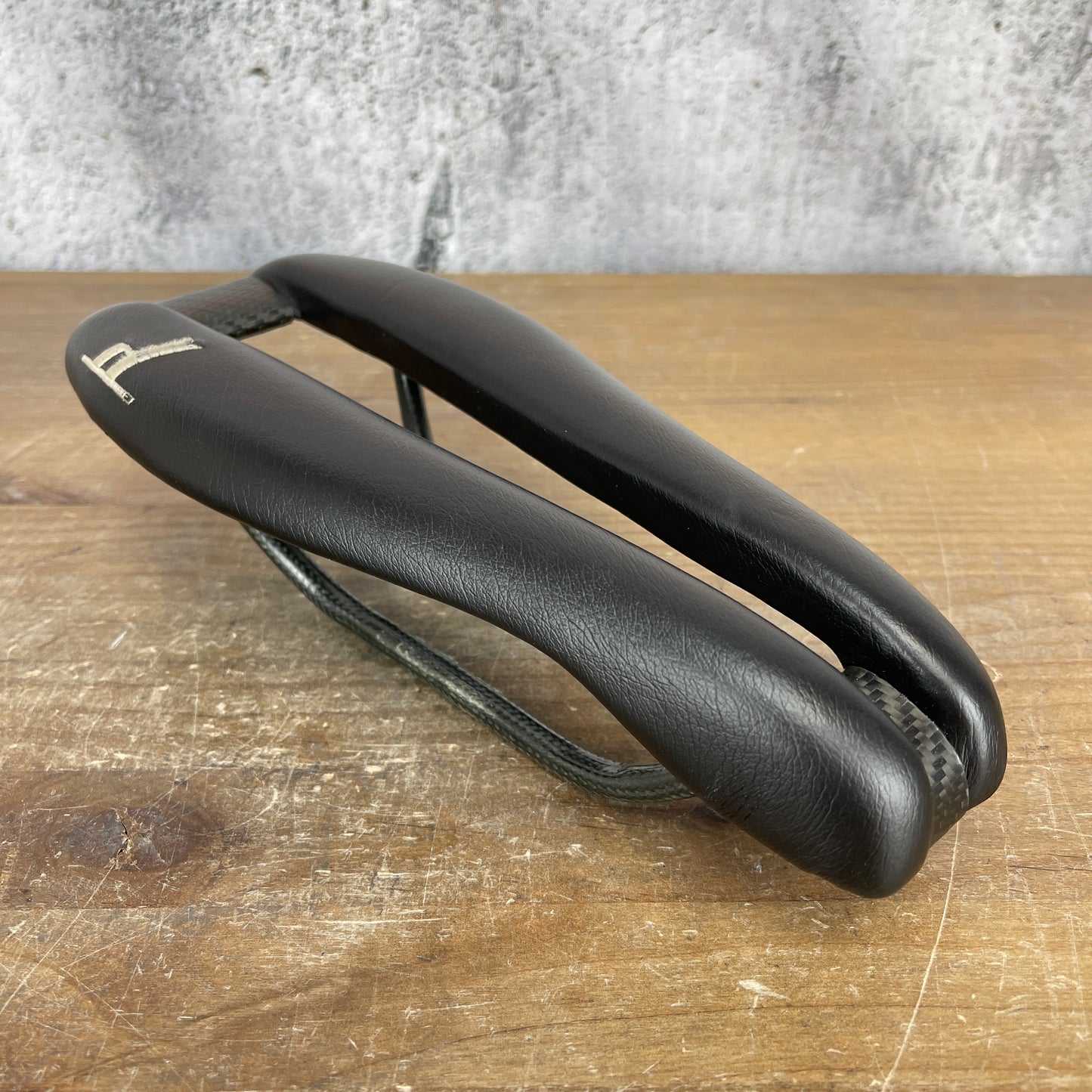 Dash Stage G2 Narrow Custom 50mm Nose Carbon Rail Road Bike Saddle 130g